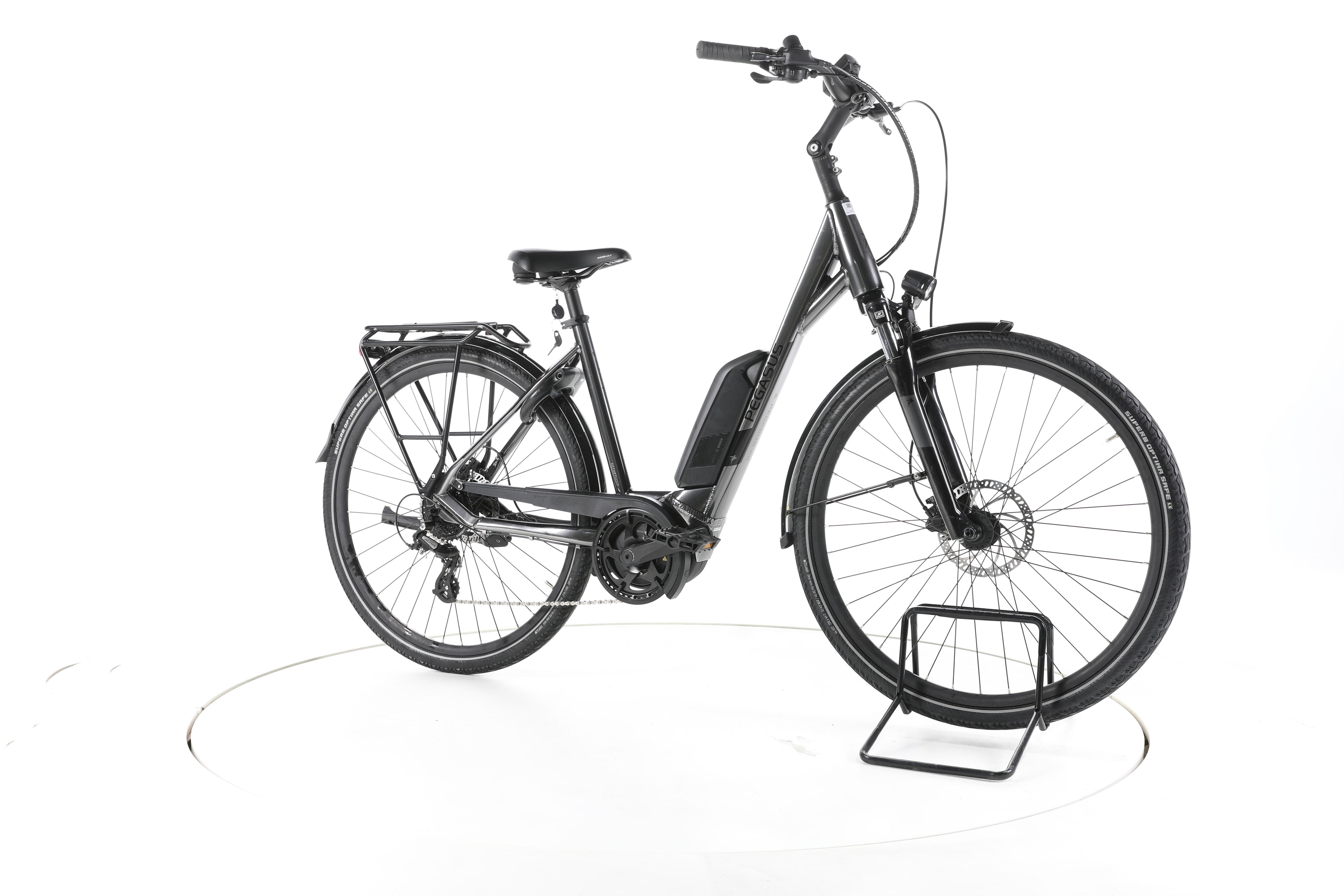 Pegasus Solero E8 Sport Performance Trekking E-Bike Tiefeinsteiger - Image 2