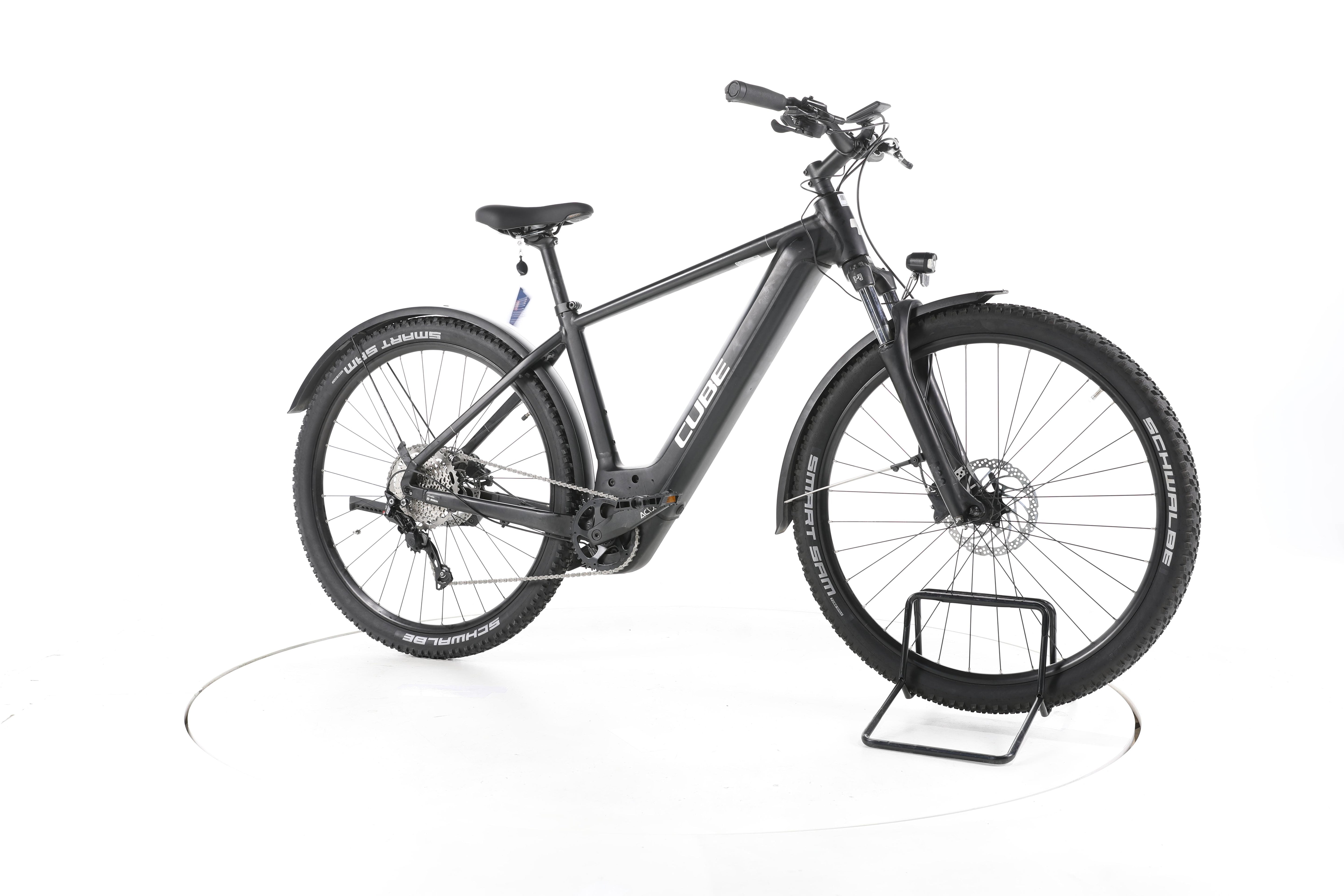 Cube Nuride Hybrid Pro Trekking E-Bike - Image 2