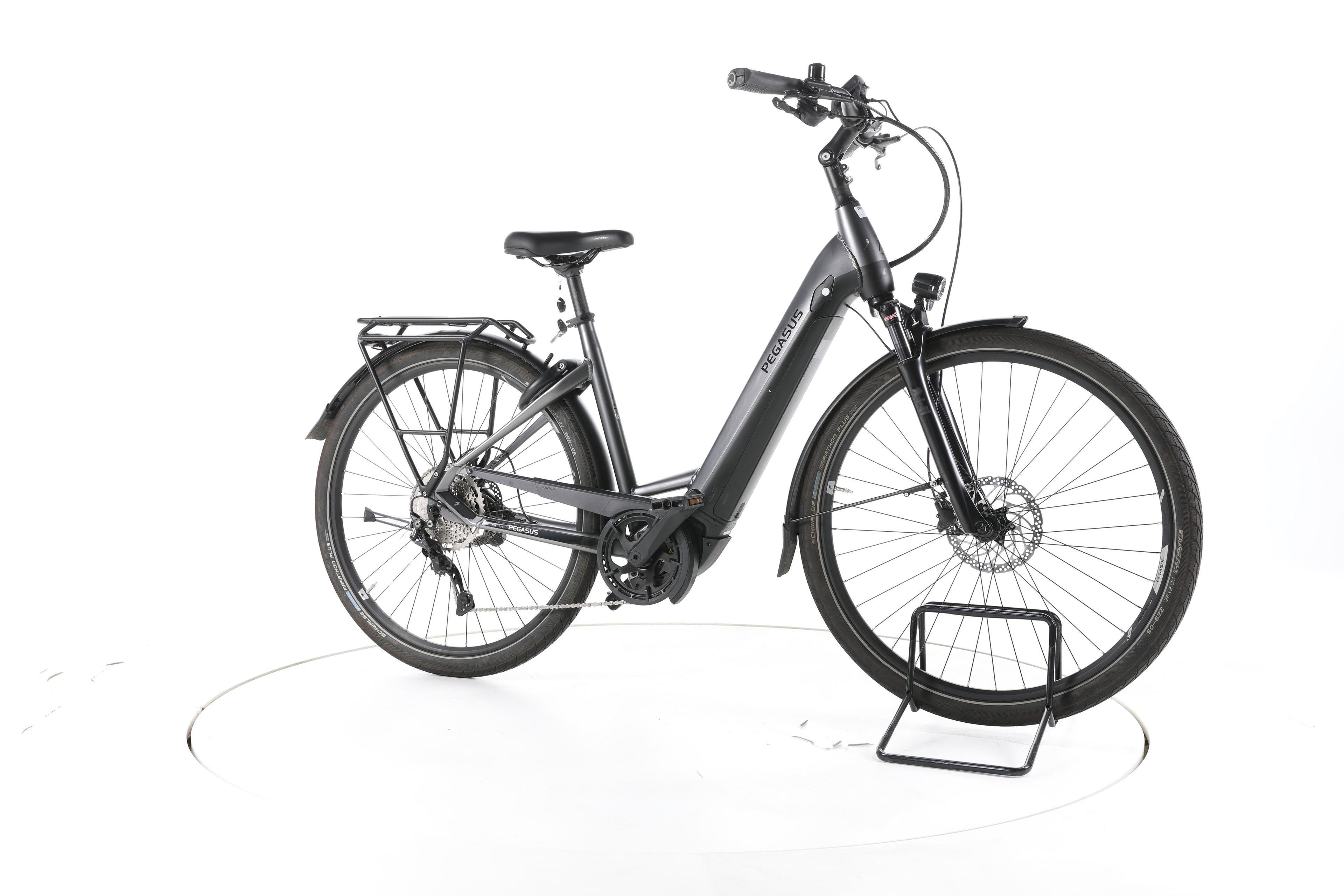 Pegasus Premio EVO 10 Lite Trekking E-Bike Tiefeinsteiger 2023 - Image 2