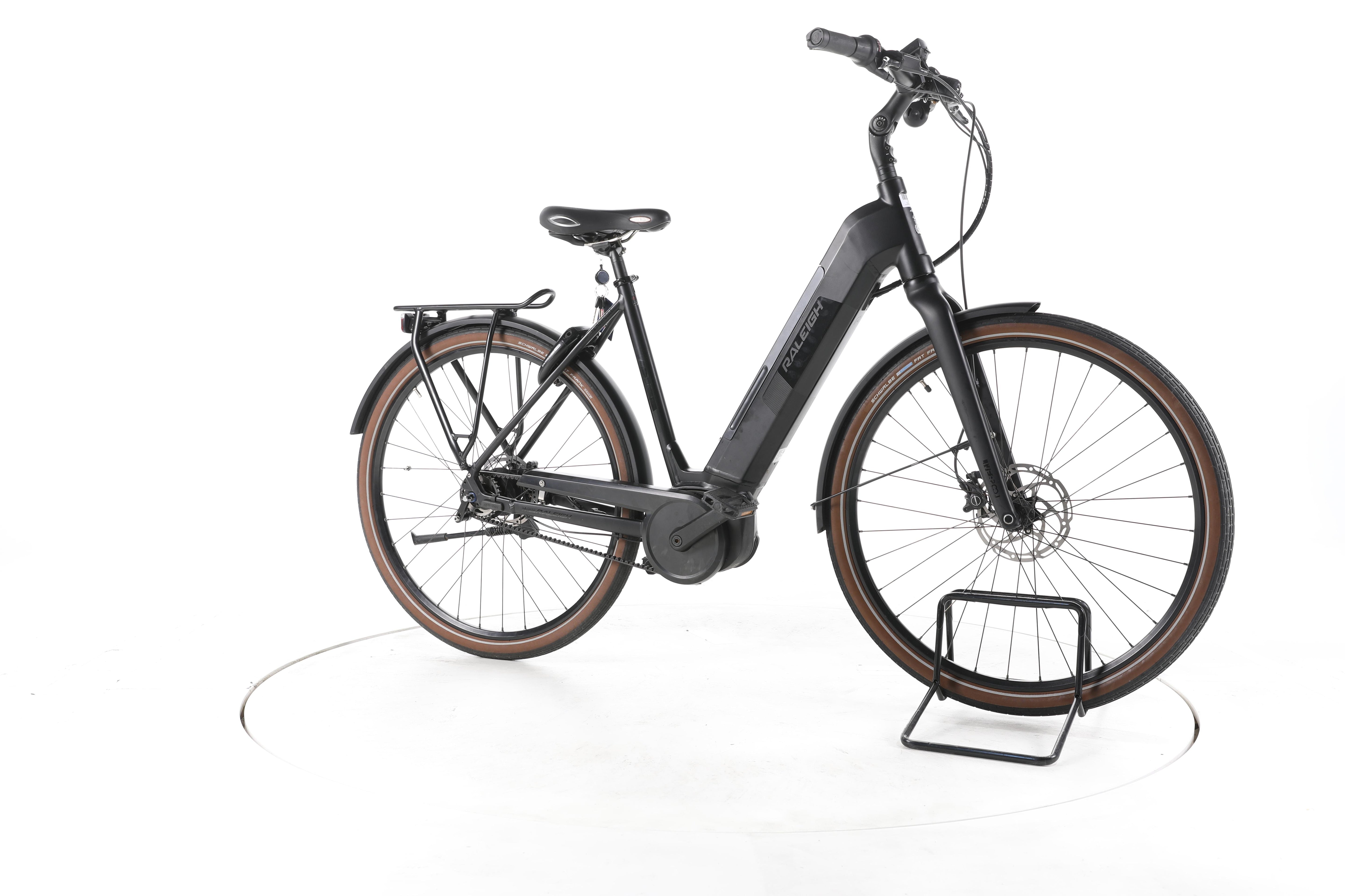 Raleigh Liverpool Premium City E-Bike Tiefeinsteiger - Image 2