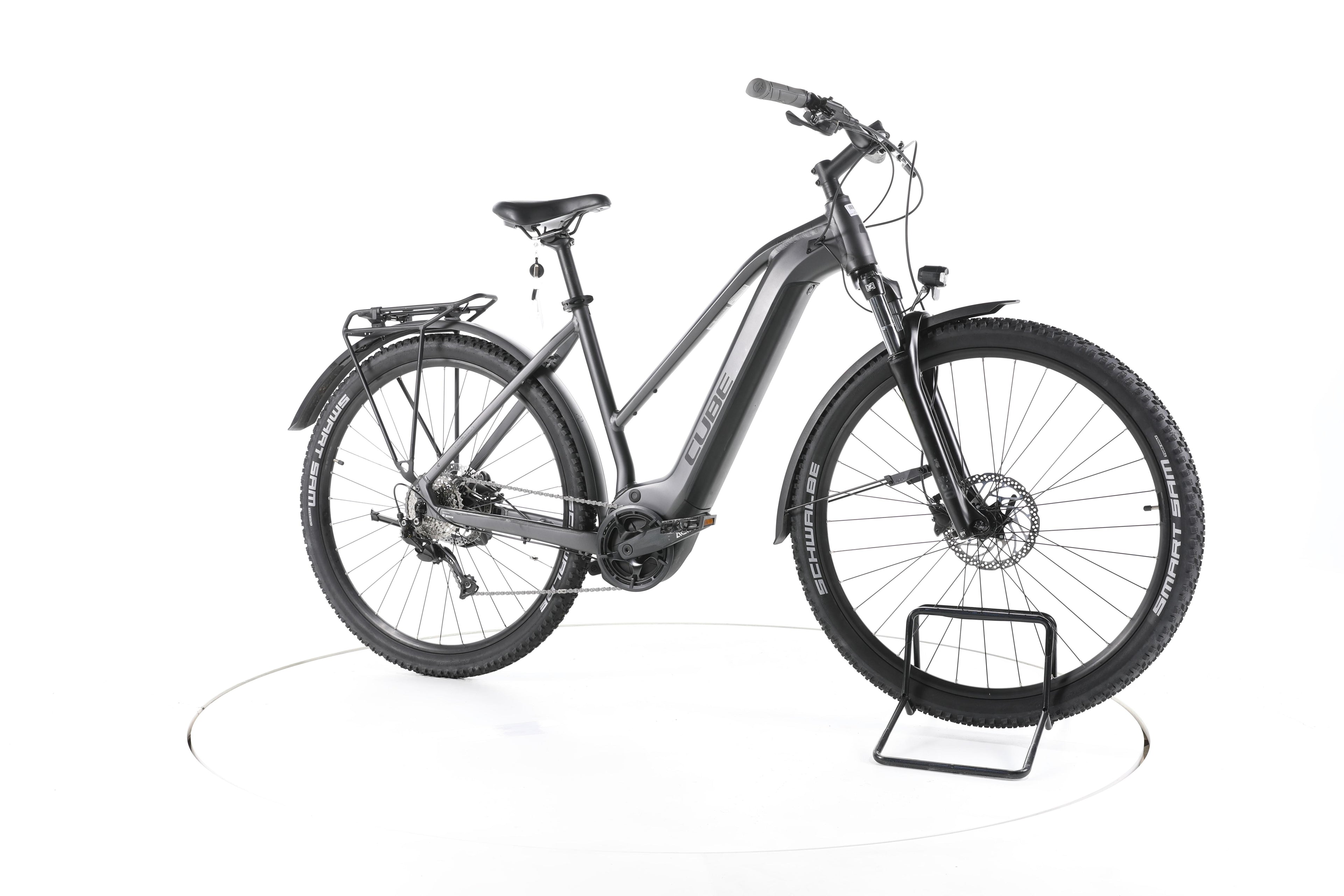 Cube Nuride Hybrid Performance Allroad Trekking E-Bike - Image 2