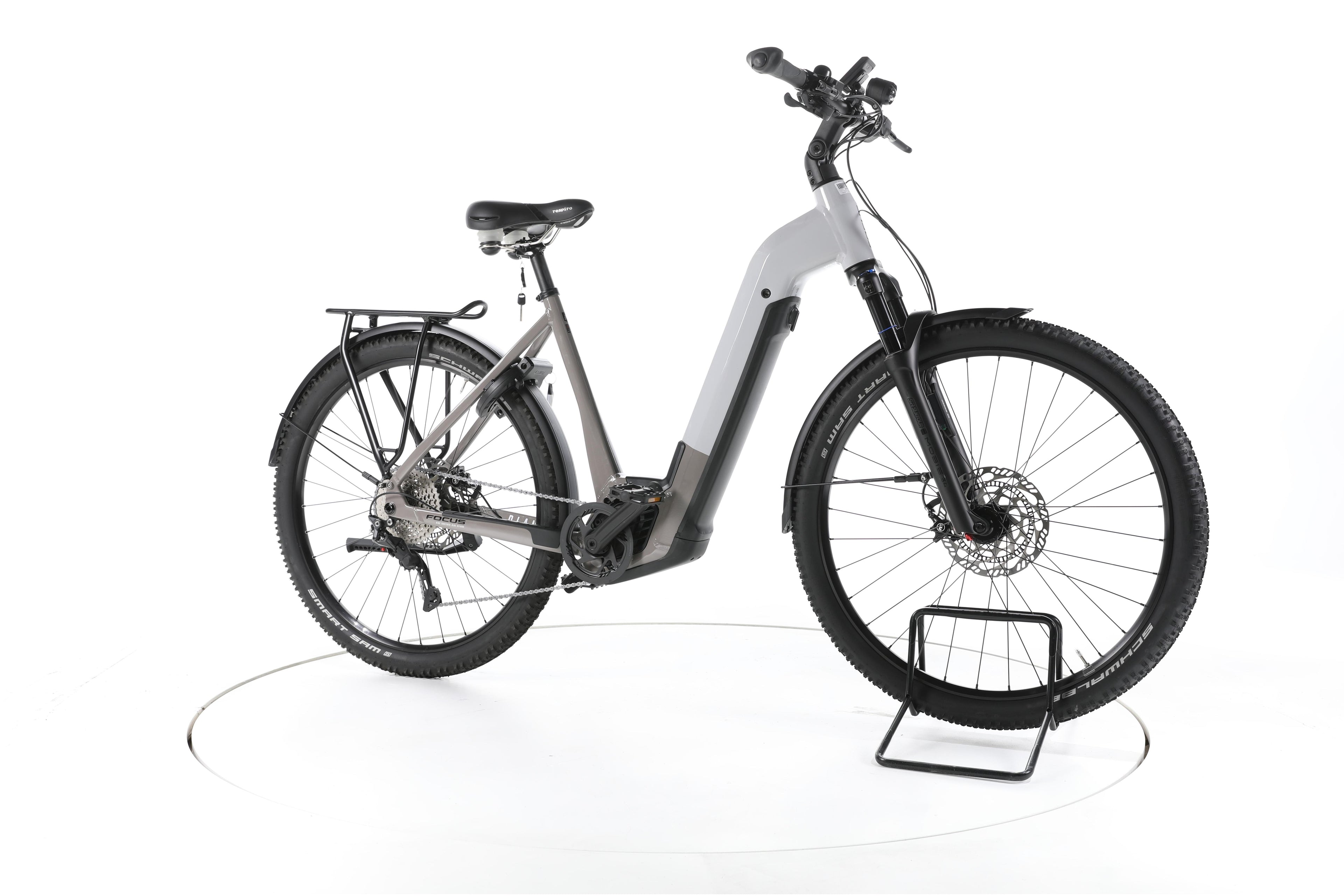 Focus Planet² 6.8 ABS Trekking E-Bike Tiefeinsteiger 2023 - Image 2