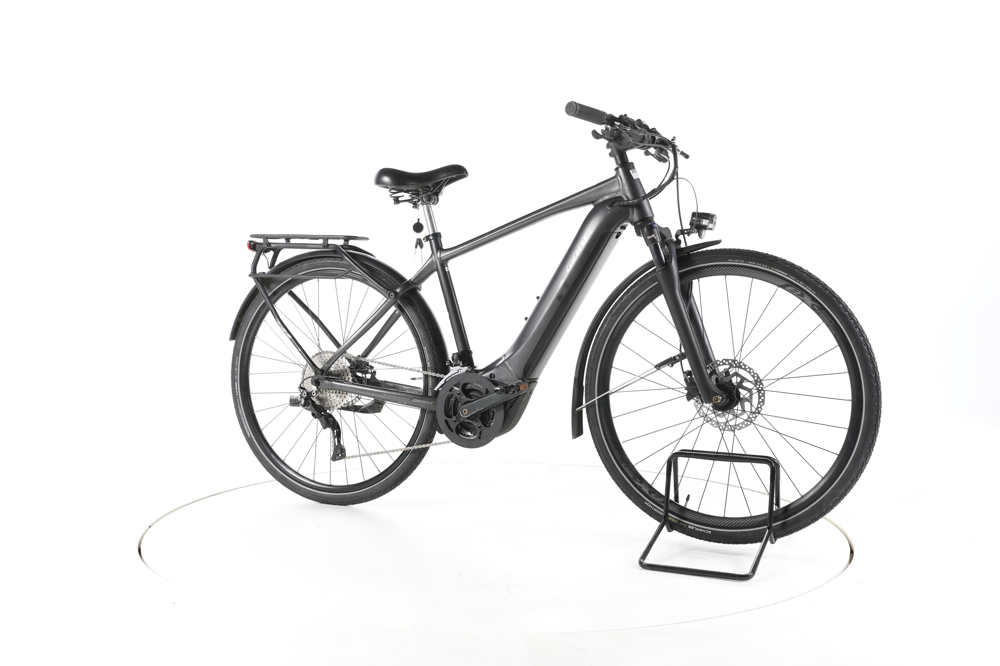 Giant Explore E+ 1 Trekking E-Bike - Image 2