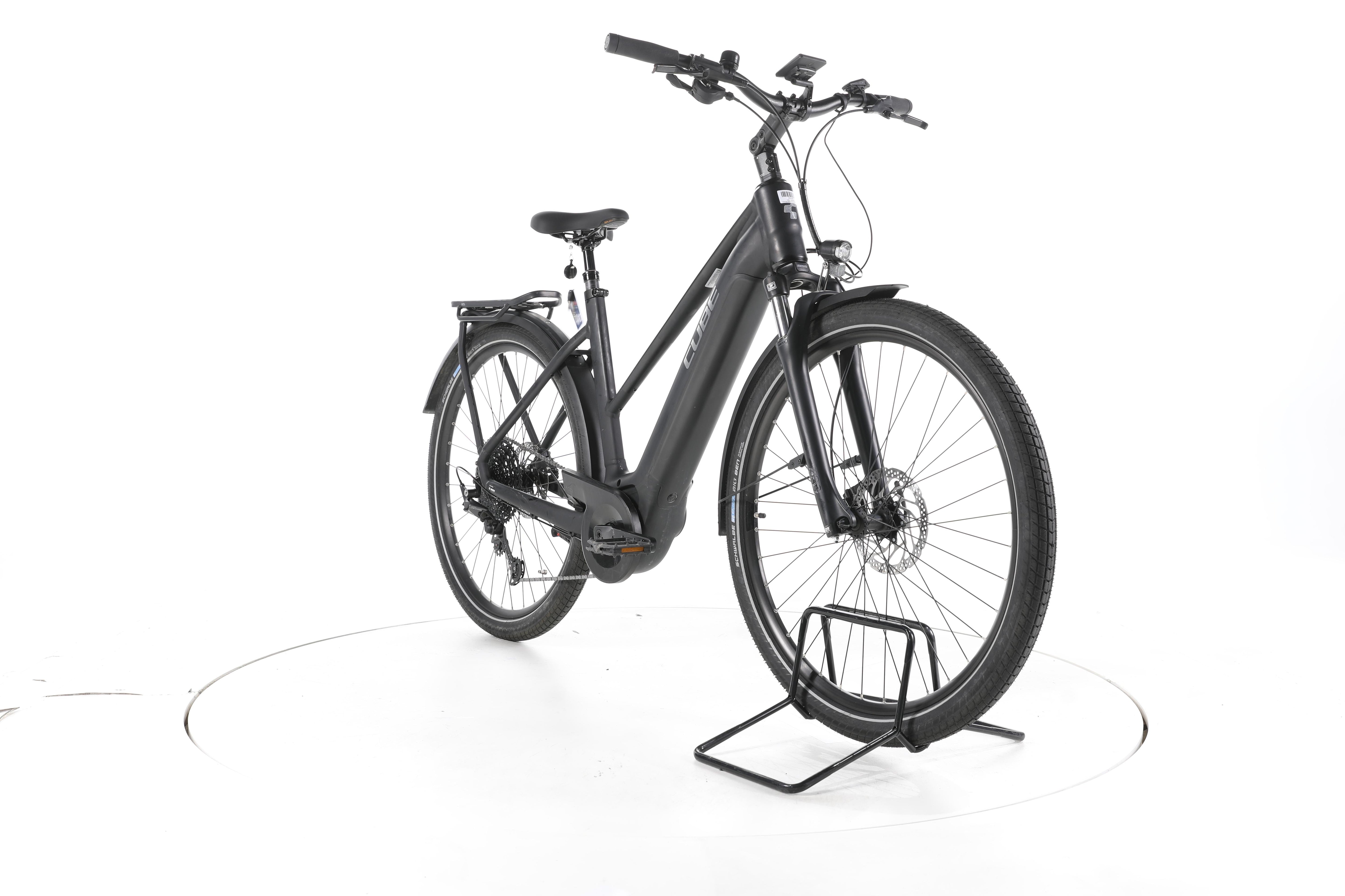 Cube Touring Hybrid Pro Trekking E-Bike - Image 3