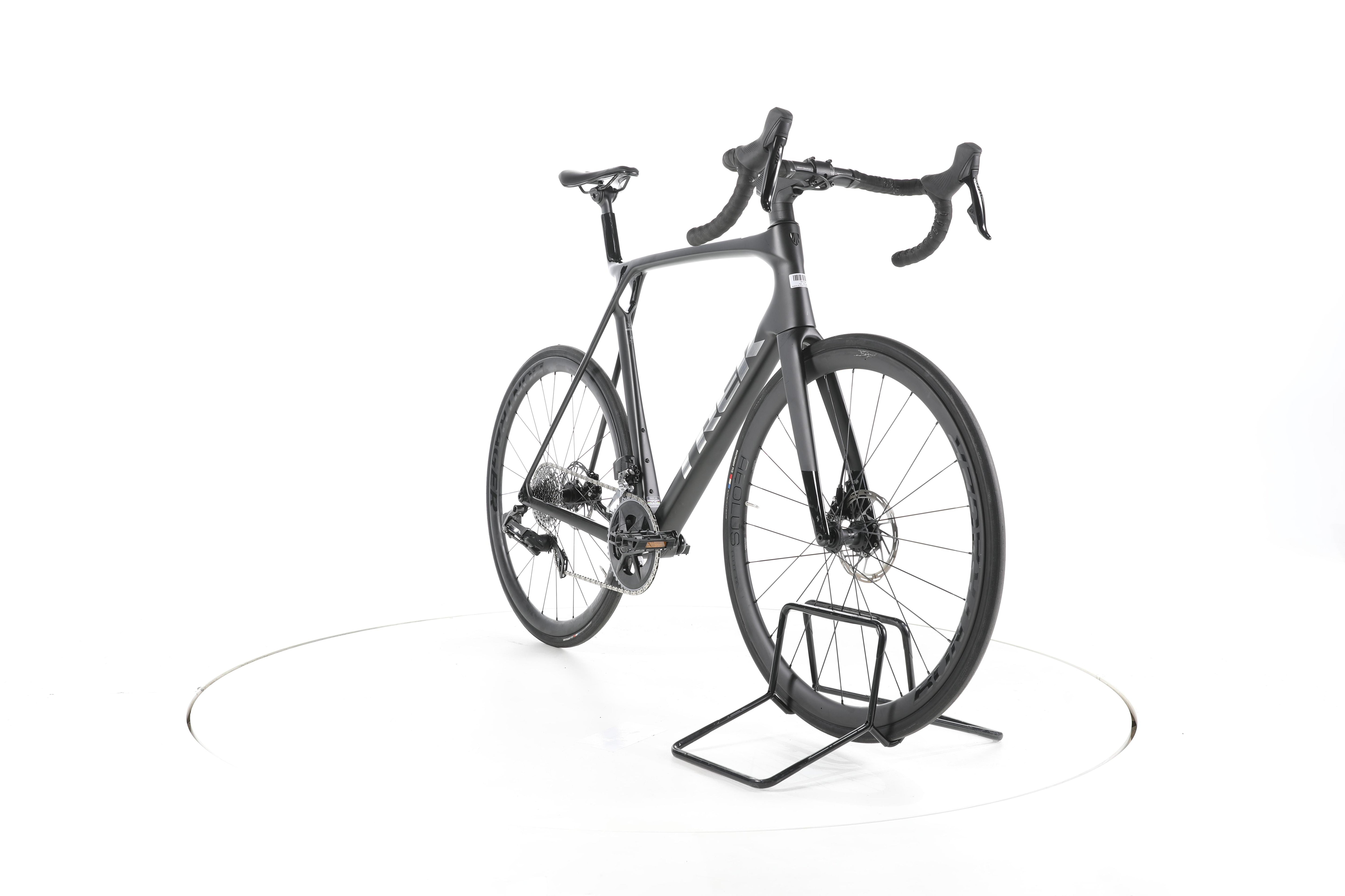 Trek Madone SL 6 AXS Gen 8 - Image 3