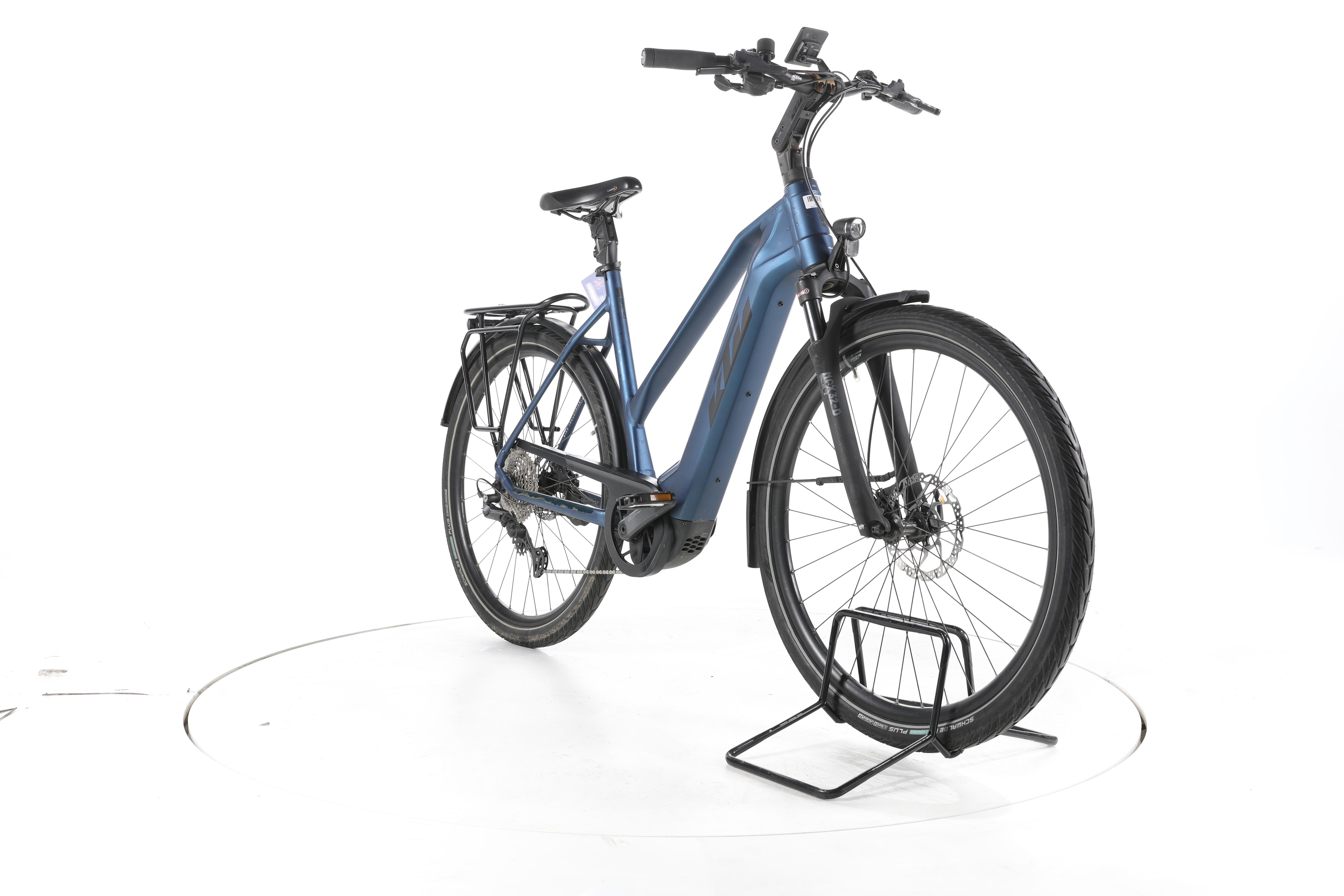 KTM Macina Style 730 Trekking E-Bike - Image 3