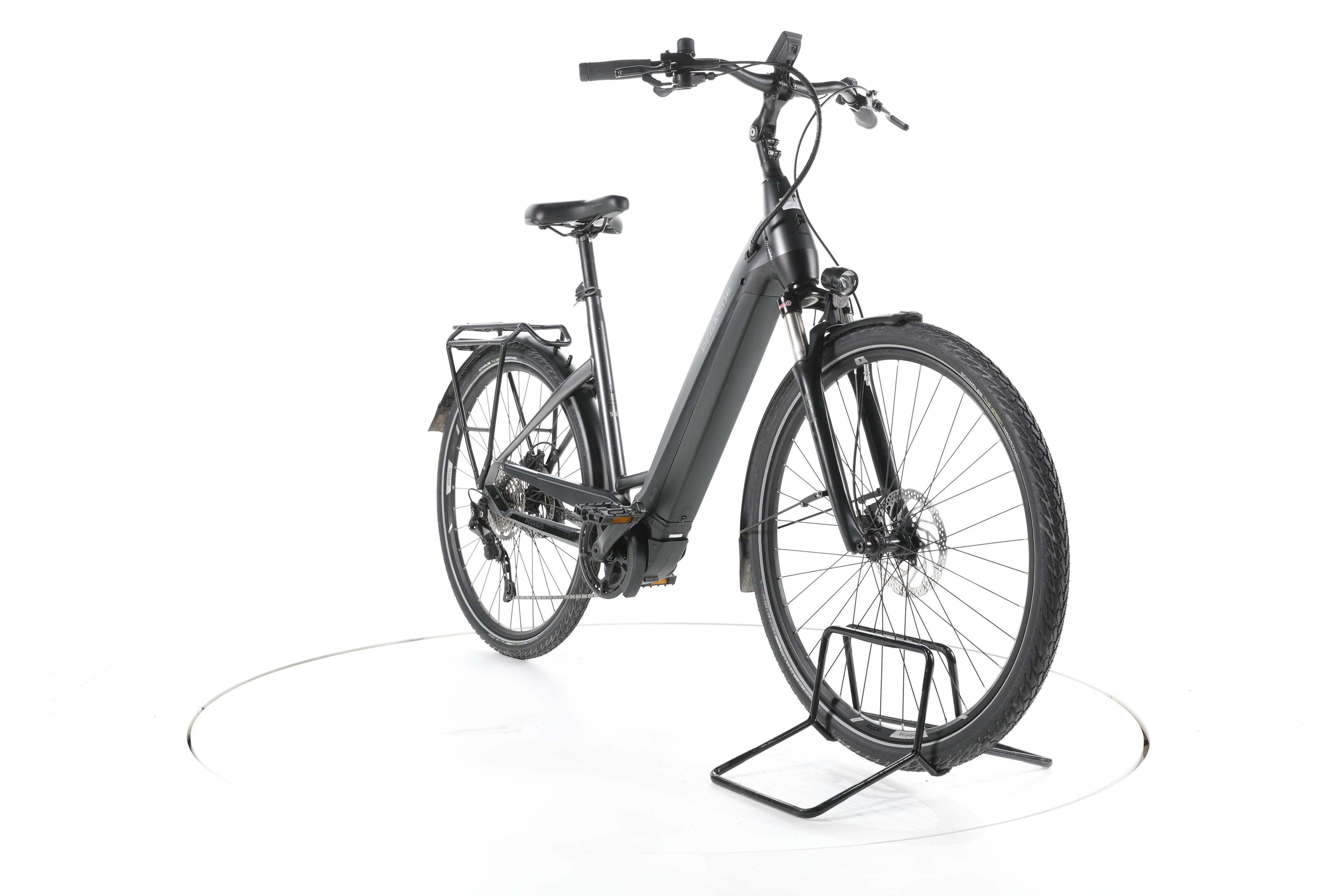 Pegasus Premio Evo 10 Lite Trekking E-Bike Tiefeinsteiger - Image 3