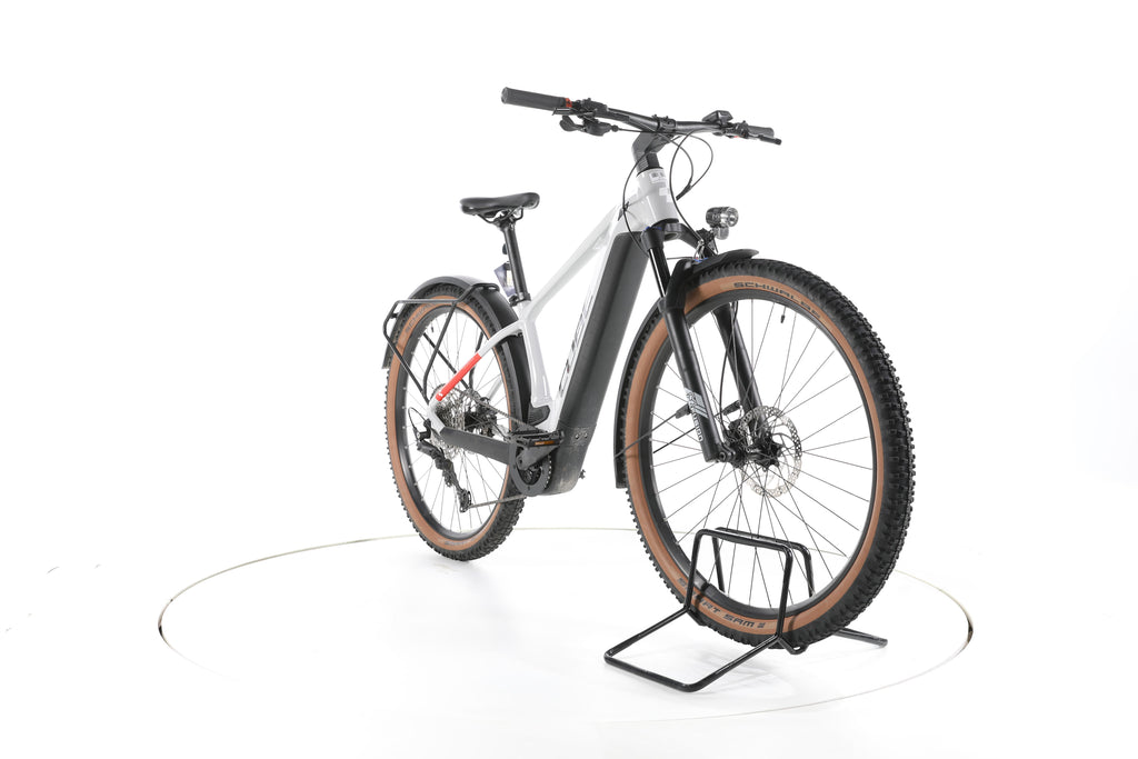 Cube Reaction Hybrid Pro Allroad Trekking E-Bike - Image 3