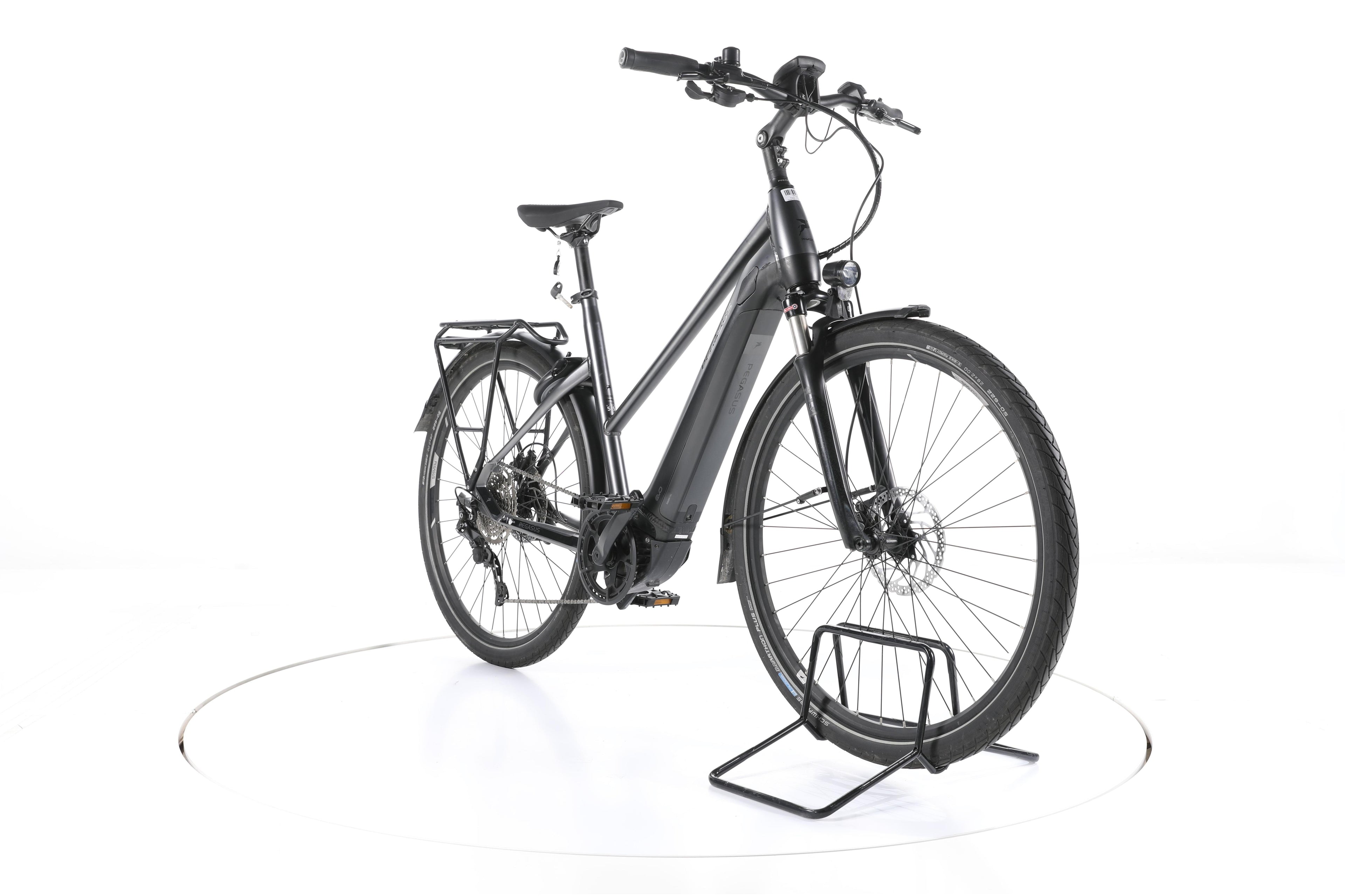 Pegasus Premio EVO 10 Lite Trekking E-Bike - Image 3