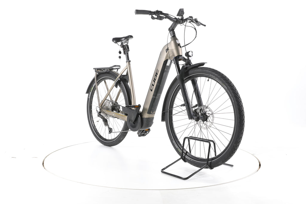 Cube Kathmandu Hybrid Pro Trekking E-Bike Tiefeinsteiger - Image 3