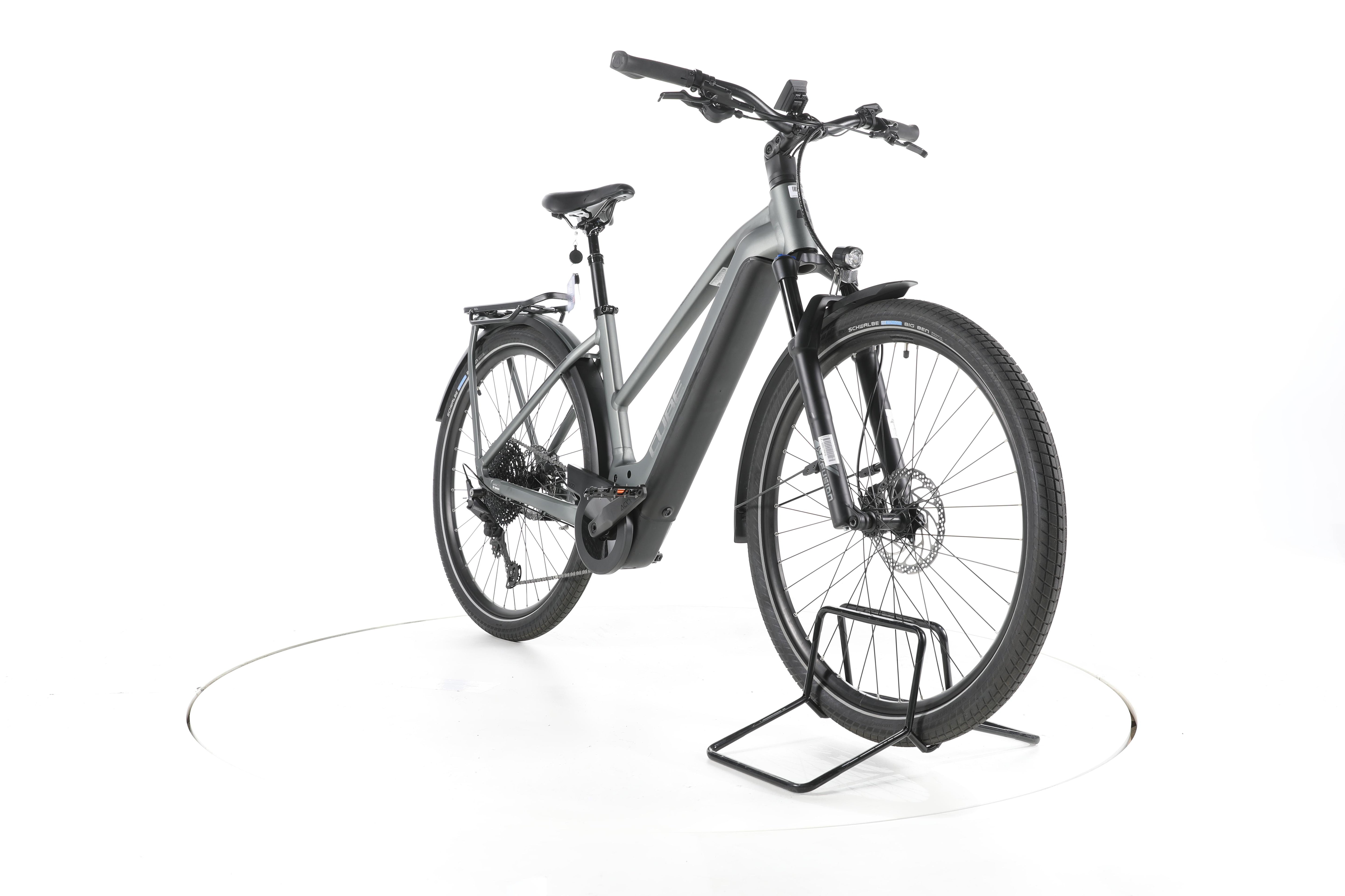 Cube Kathmandu Hybrid Pro Trekking E-Bike - Image 3