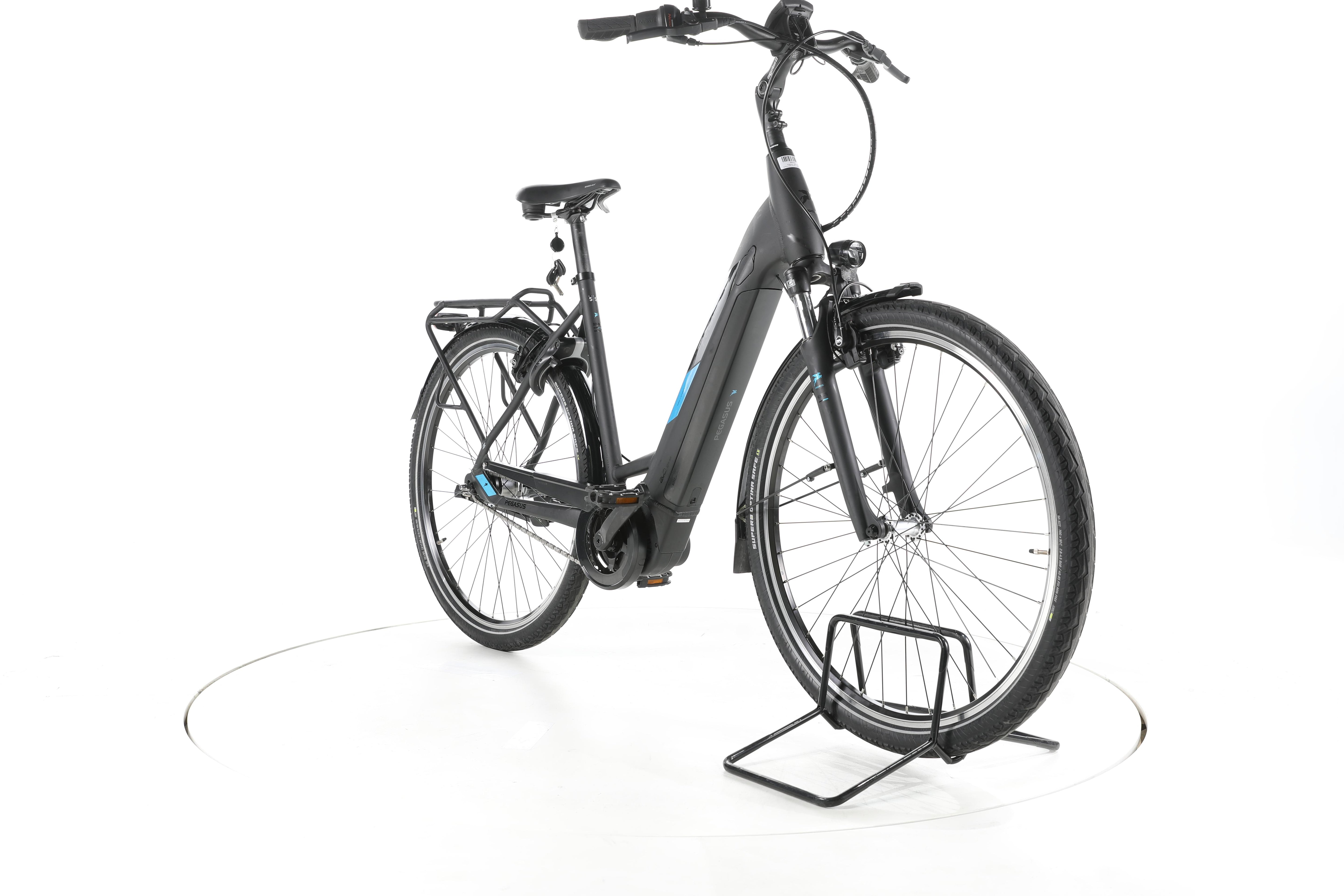 Pegasus Solero EVO 7R Plus Trekking E-Bike Tiefeinsteiger - Image 3