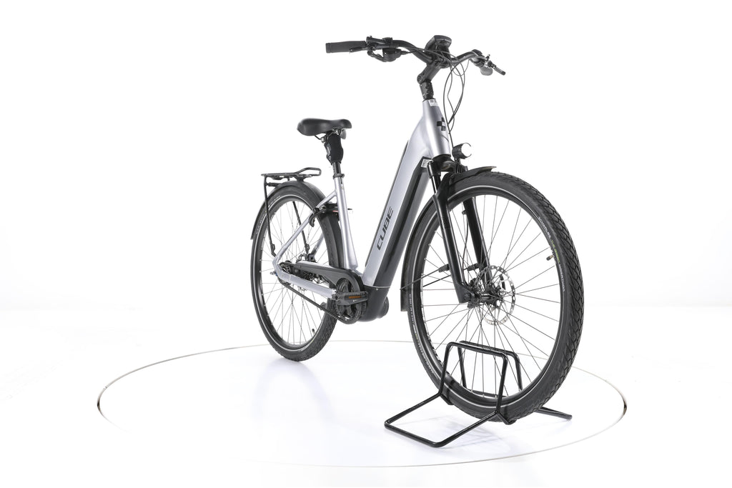 Cube Supreme RT Hybrid SL City E-Bike Tiefeinsteiger - Image 3