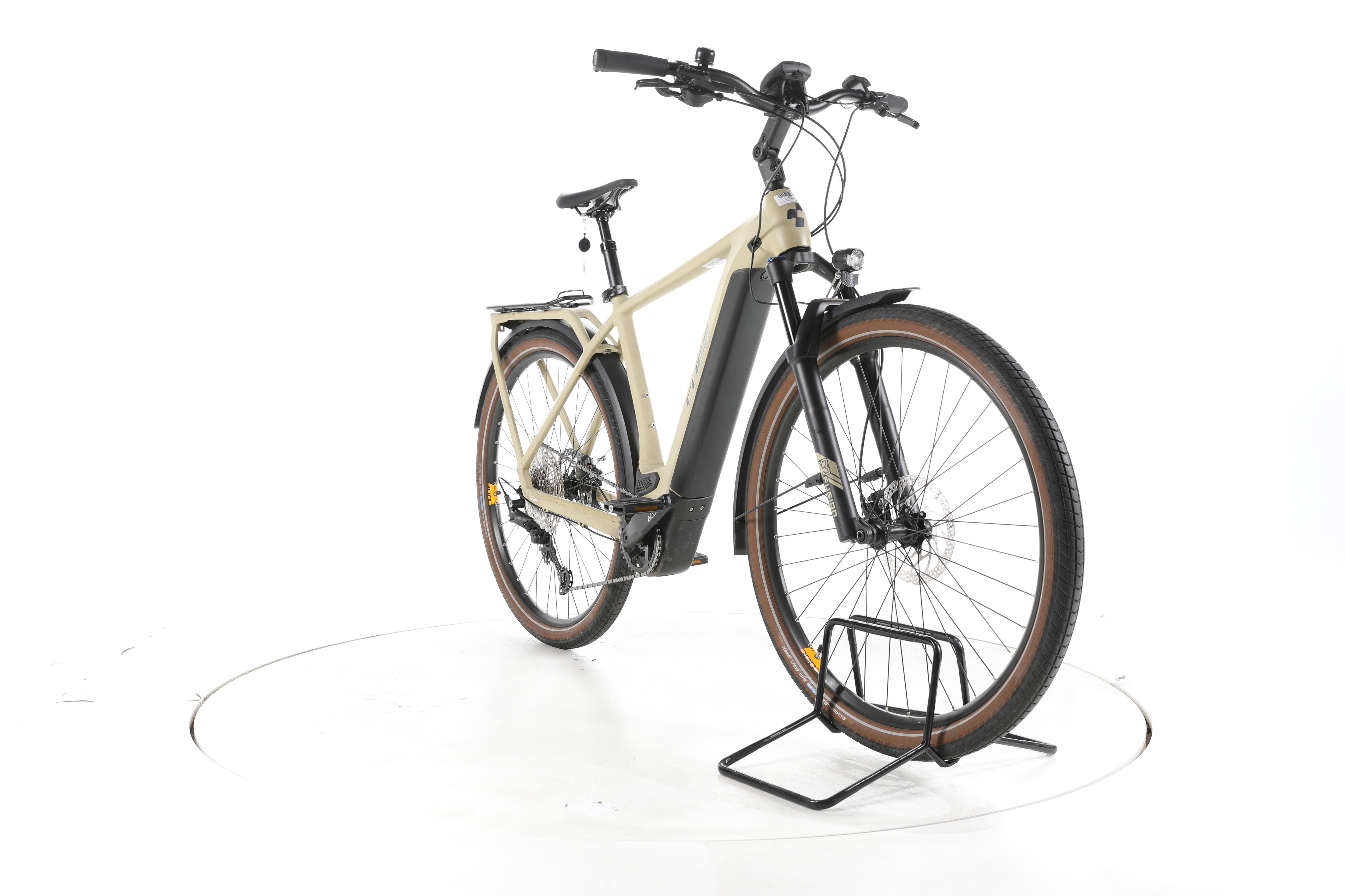 Cube Kathmandu Hybrid Pro Trekking E-Bike - Image 3