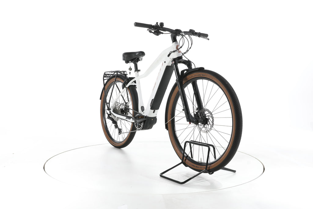 Scott Axis eRide 10 Trekking E-Bike - Image 3