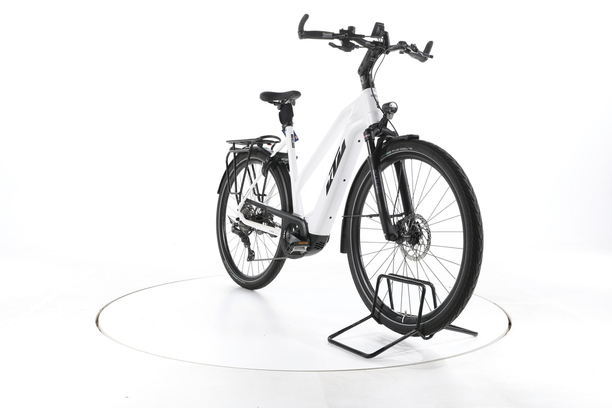 KTM Cento 10 Plus Trekking E-Bike 2024 - Image 3