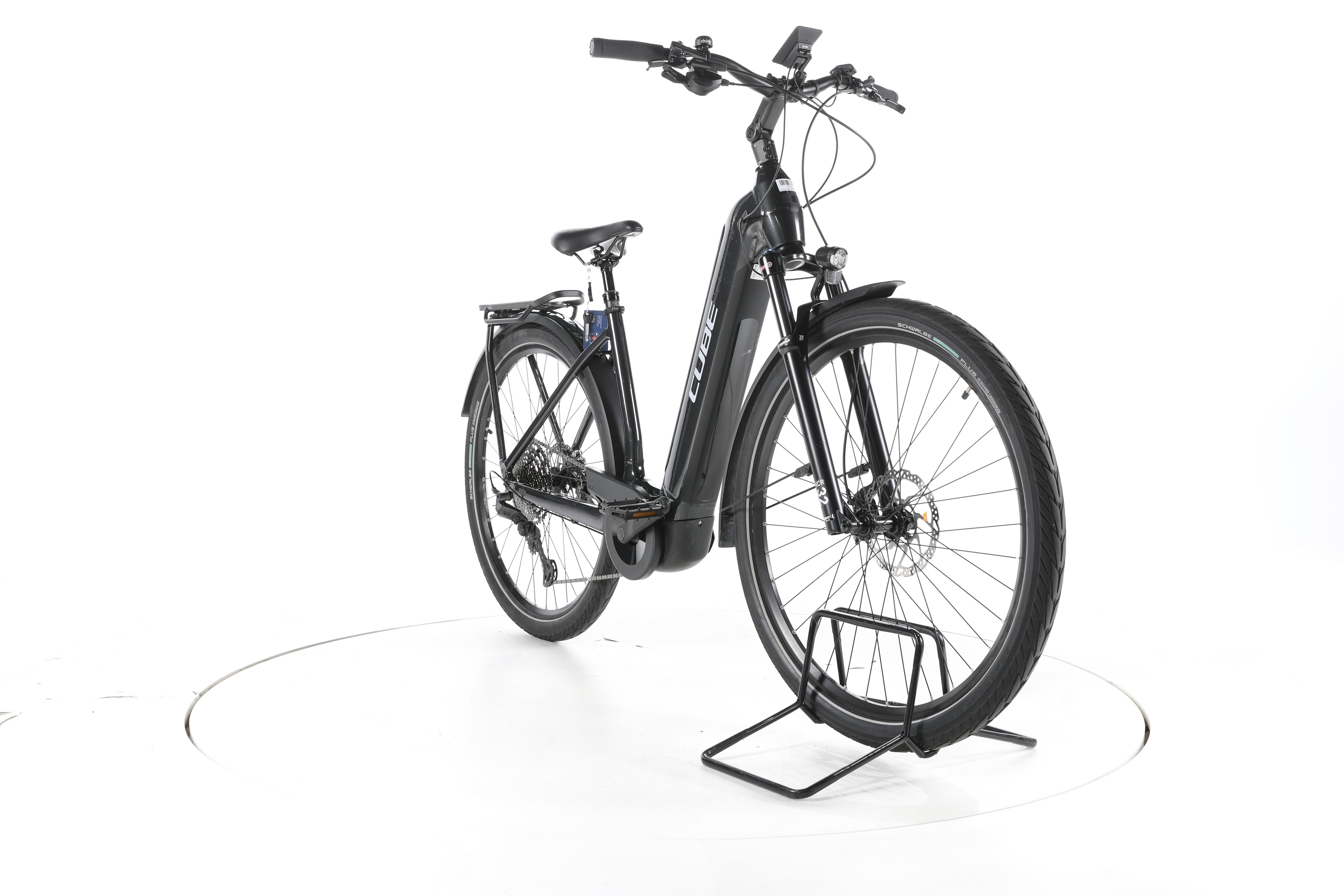 Cube Kathmandu Hybrid EXC Trekking E-Bike Tiefeinsteiger 2024 - Image 3