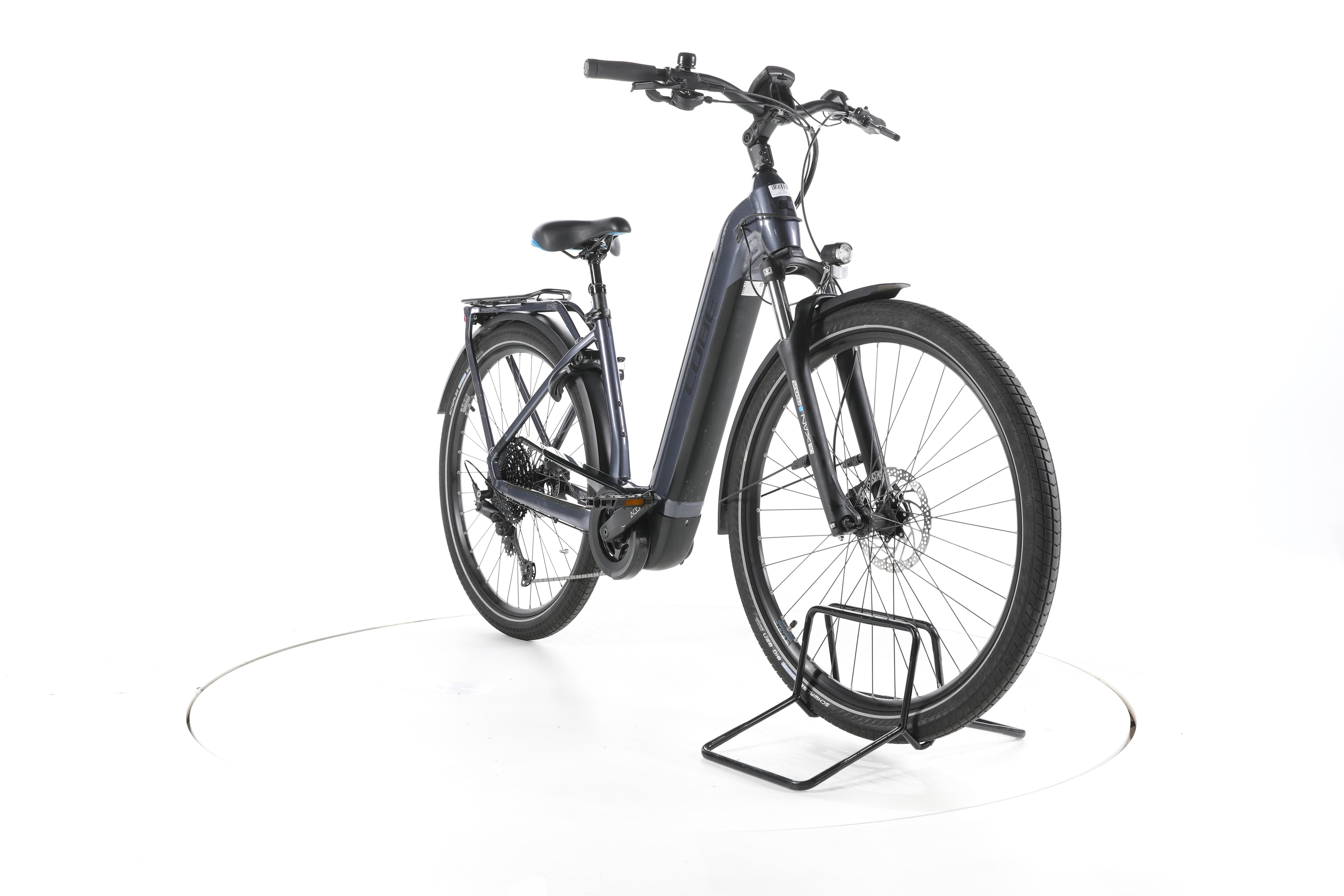 Cube Touring Hybrid Pro Trekking E-Bike Tiefeinsteiger - Image 3