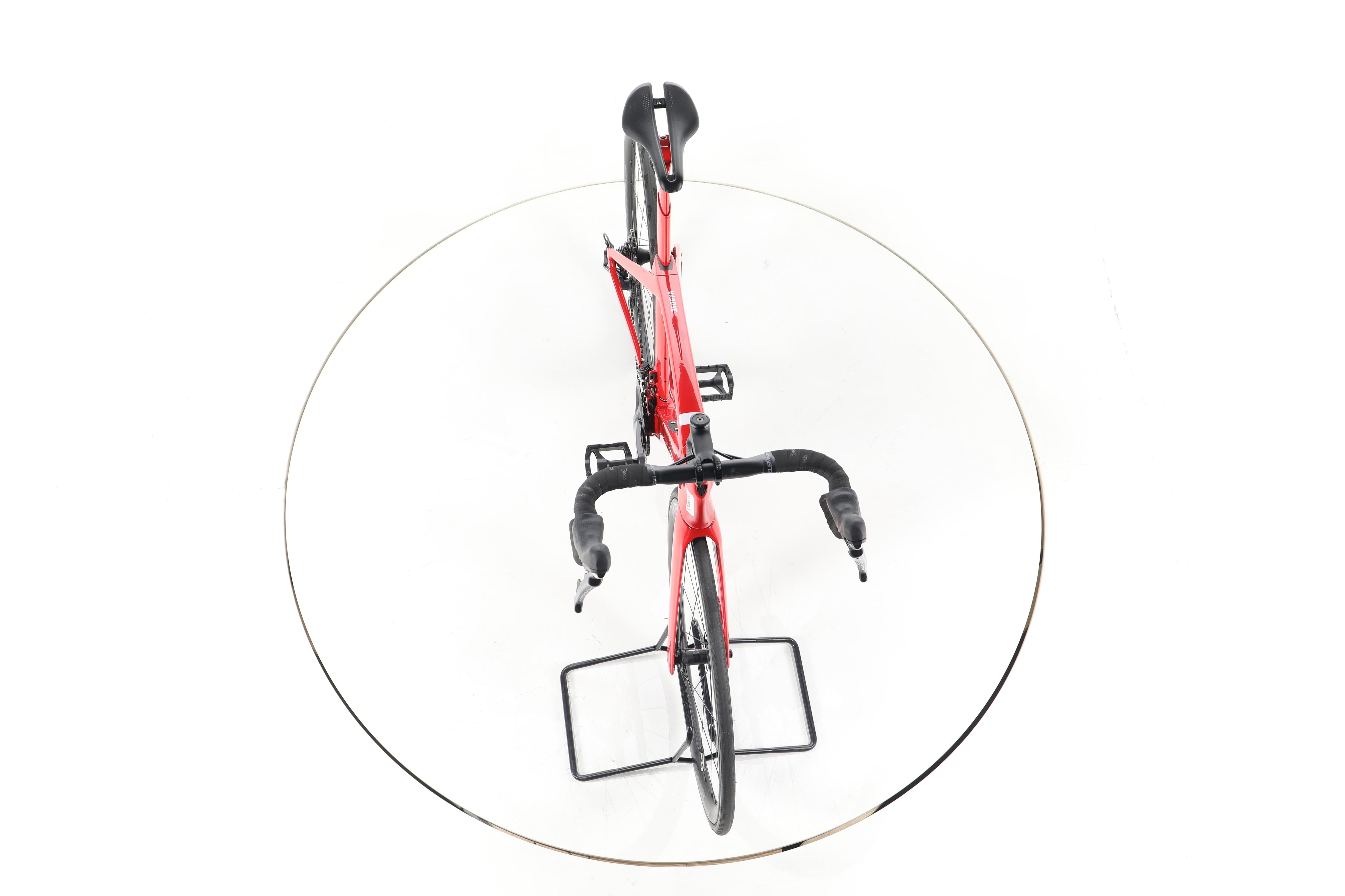 Trek Madone SL 6 Gen 6 - Image 4