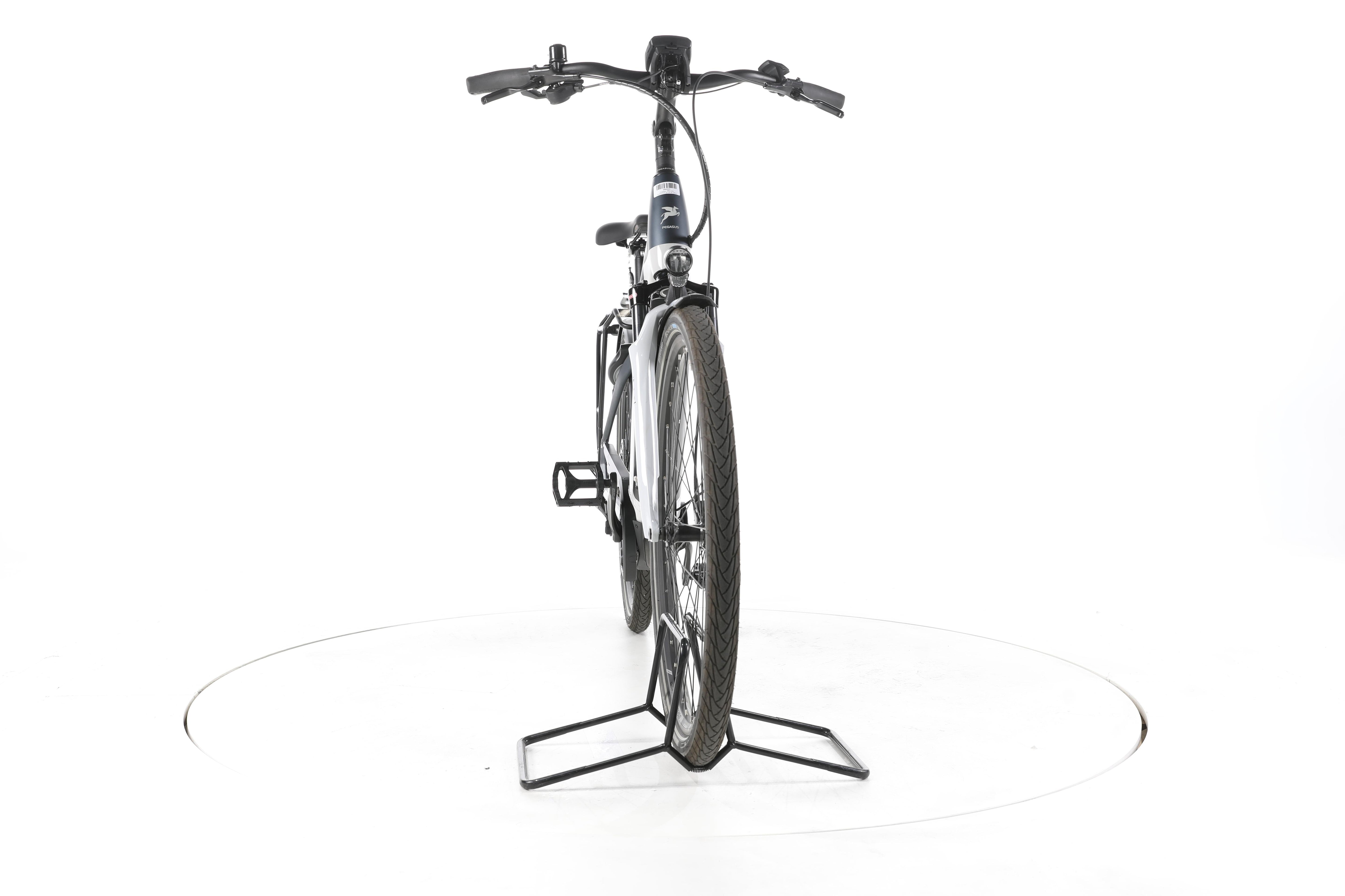 Pegasus Premio Evo 10 Lite Trekking E-Bike Tiefeinsteiger - Image 4