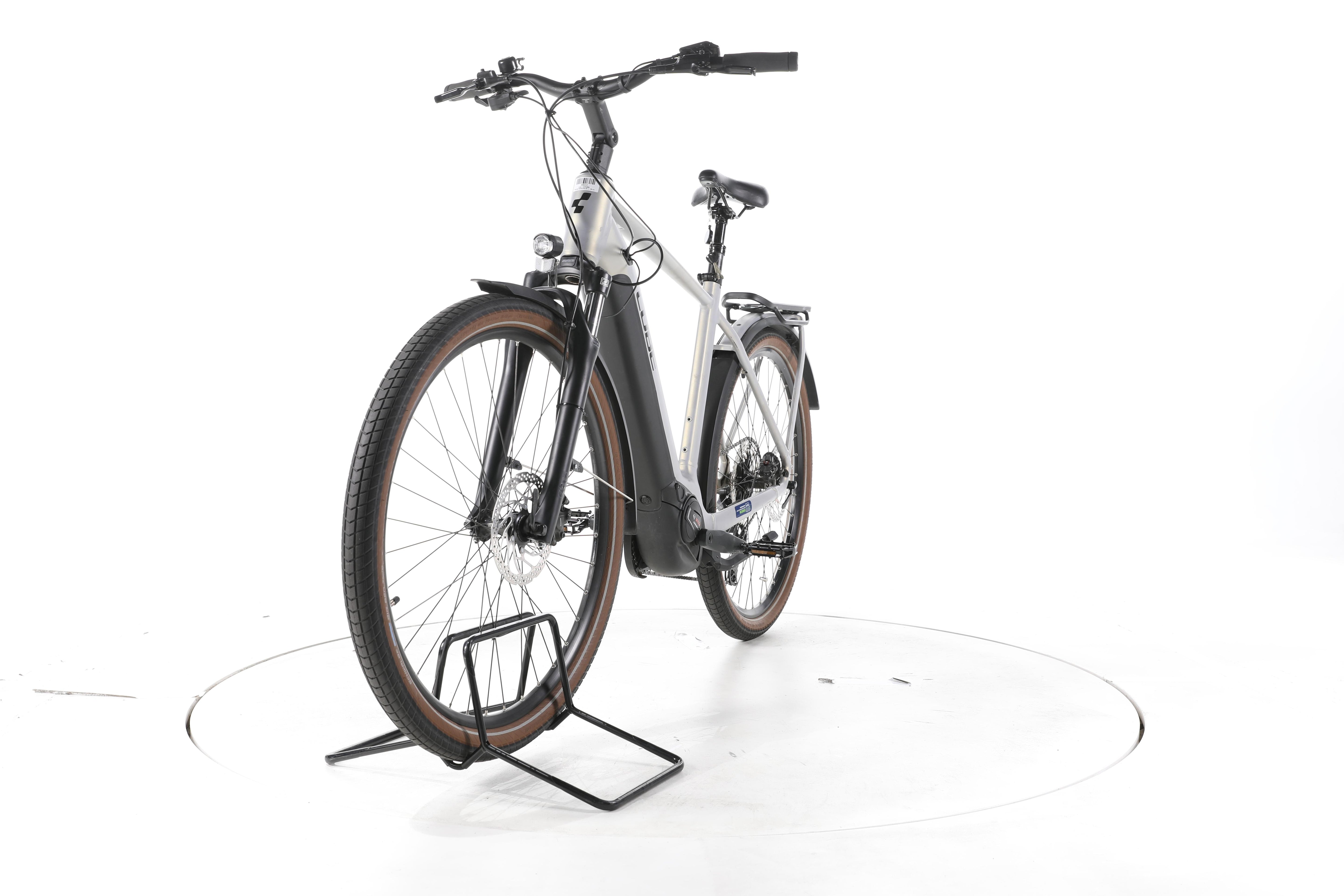 Cube Touring Hybrid Pro Trekking E-Bike - Image 5