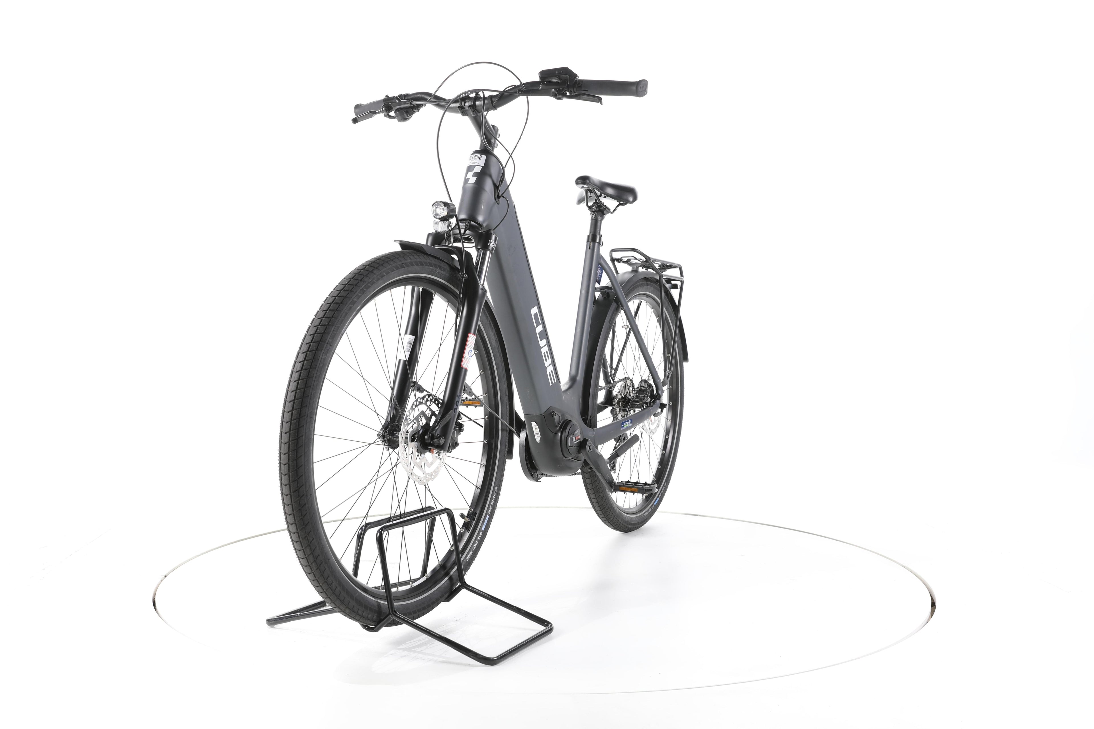 Cube Touring Hybrid ONE Trekking E-Bike Tiefeinsteiger 2023 - Image 5