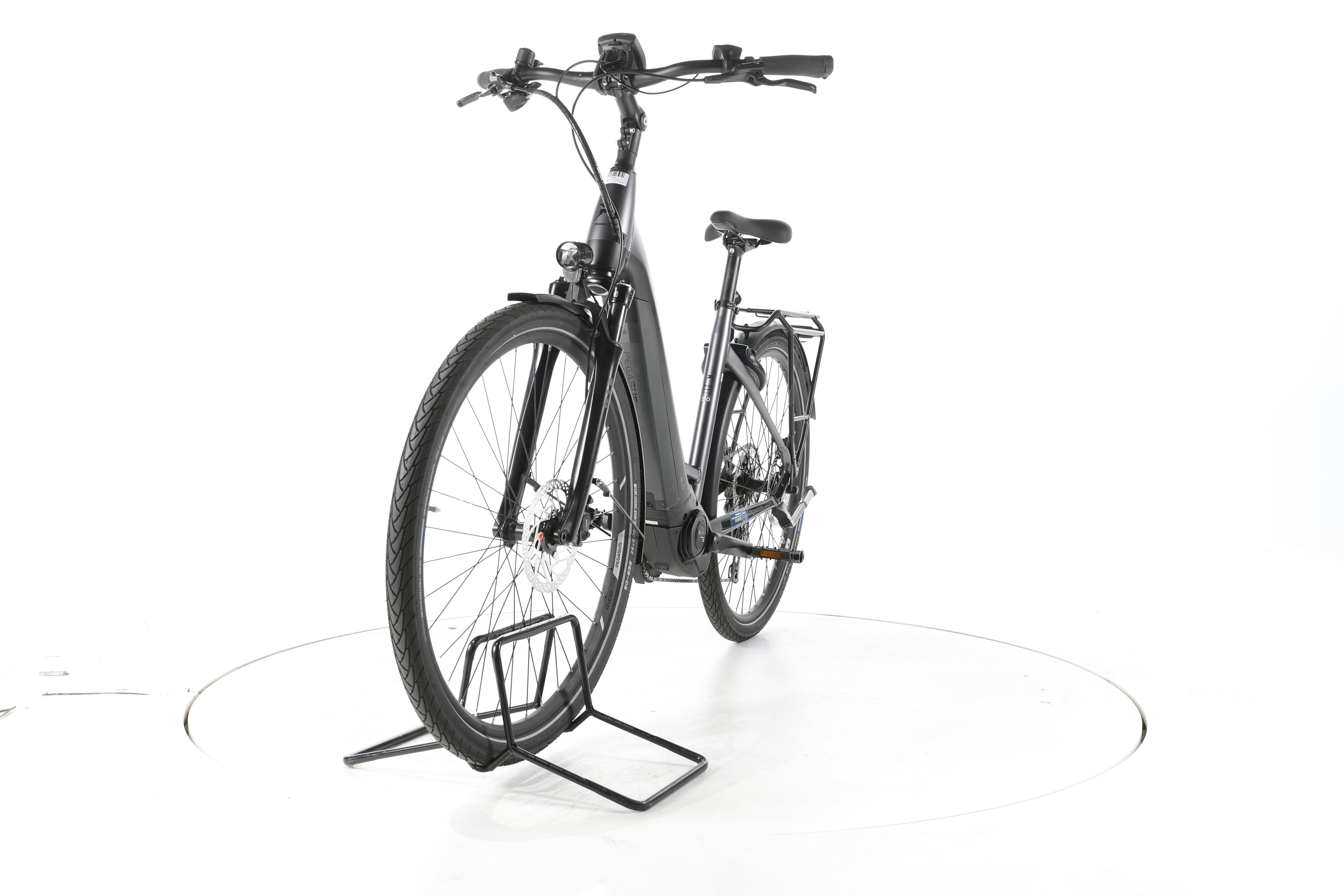 Pegasus Premio EVO 10 Lite Trekking E-Bike Tiefeinsteiger - Image 5