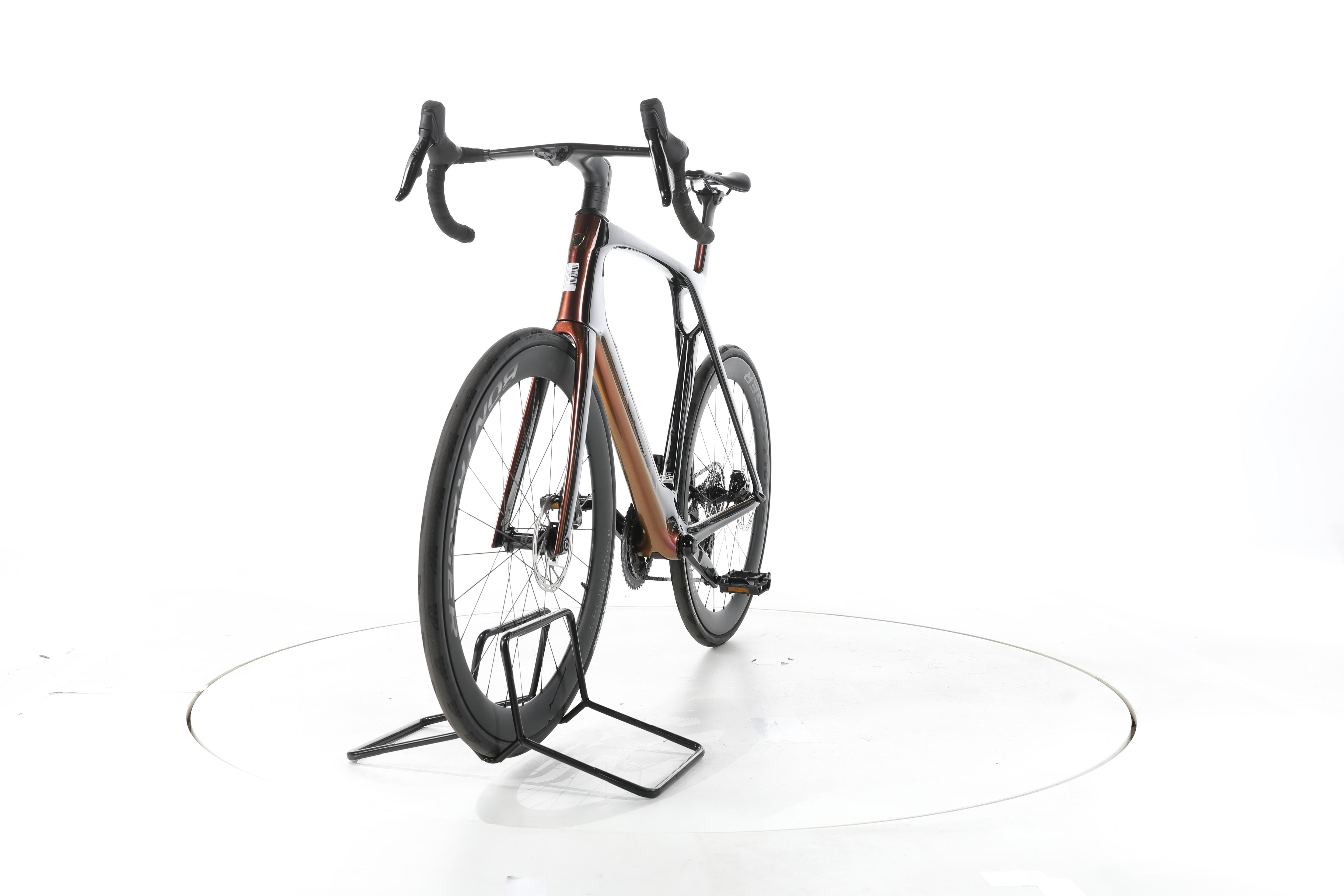 Trek Madone SLR 6 AXS Gen 7 - Image 5