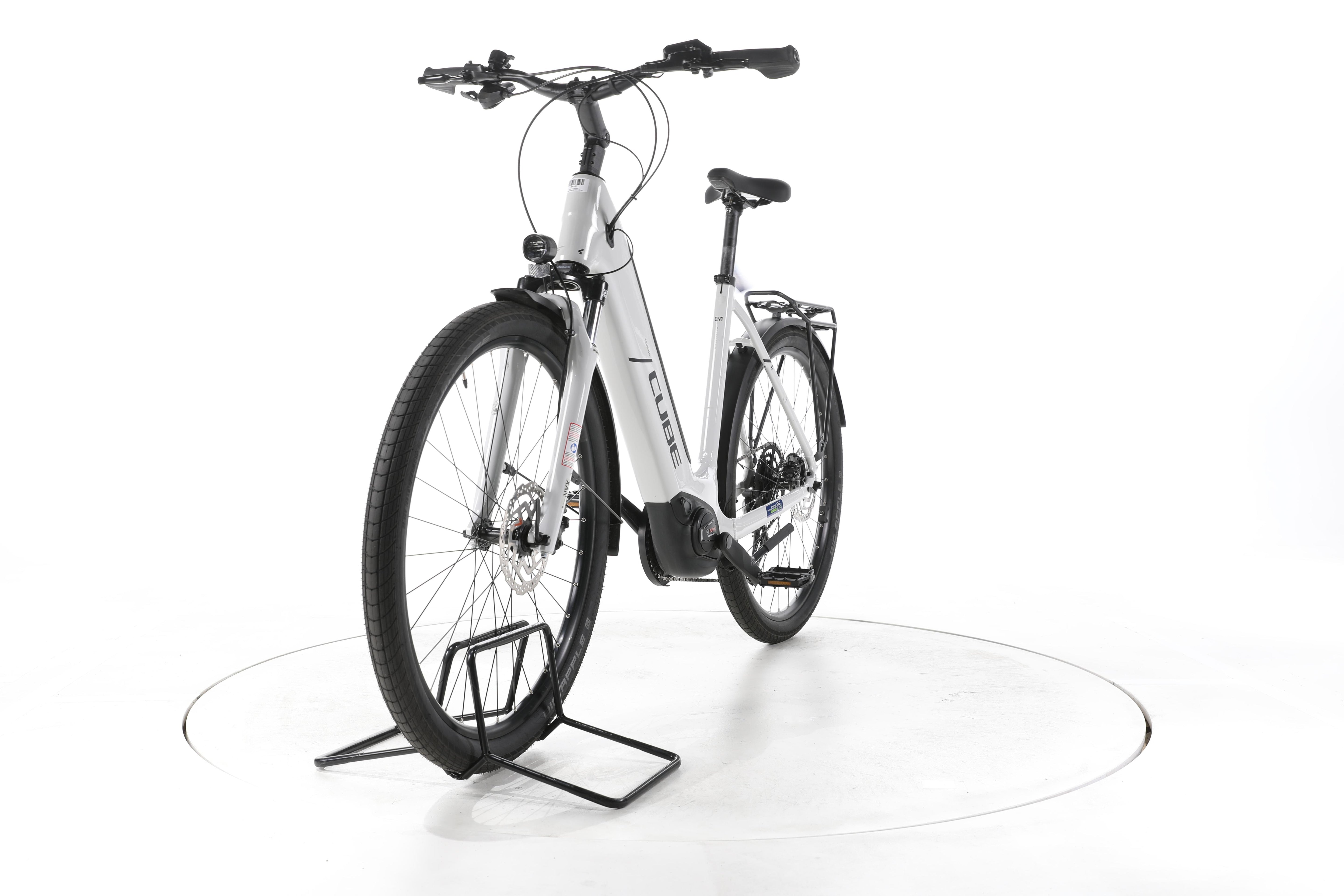 Cube Touring Hybrid ONE Trekking E-Bike Tiefeinsteiger 2025 - Image 5