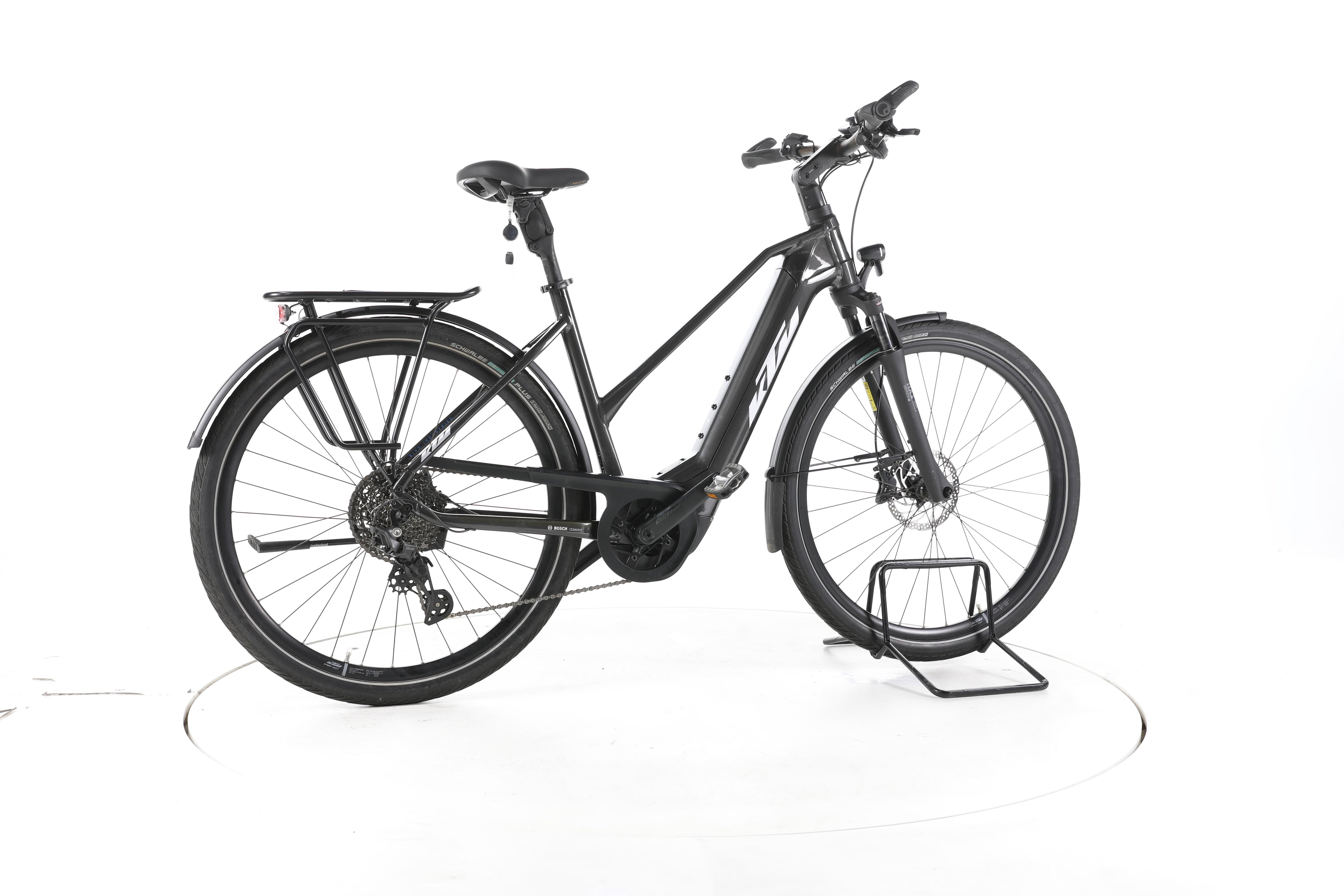 KTM Macina Style 730 Trekking E-Bike - Image 5