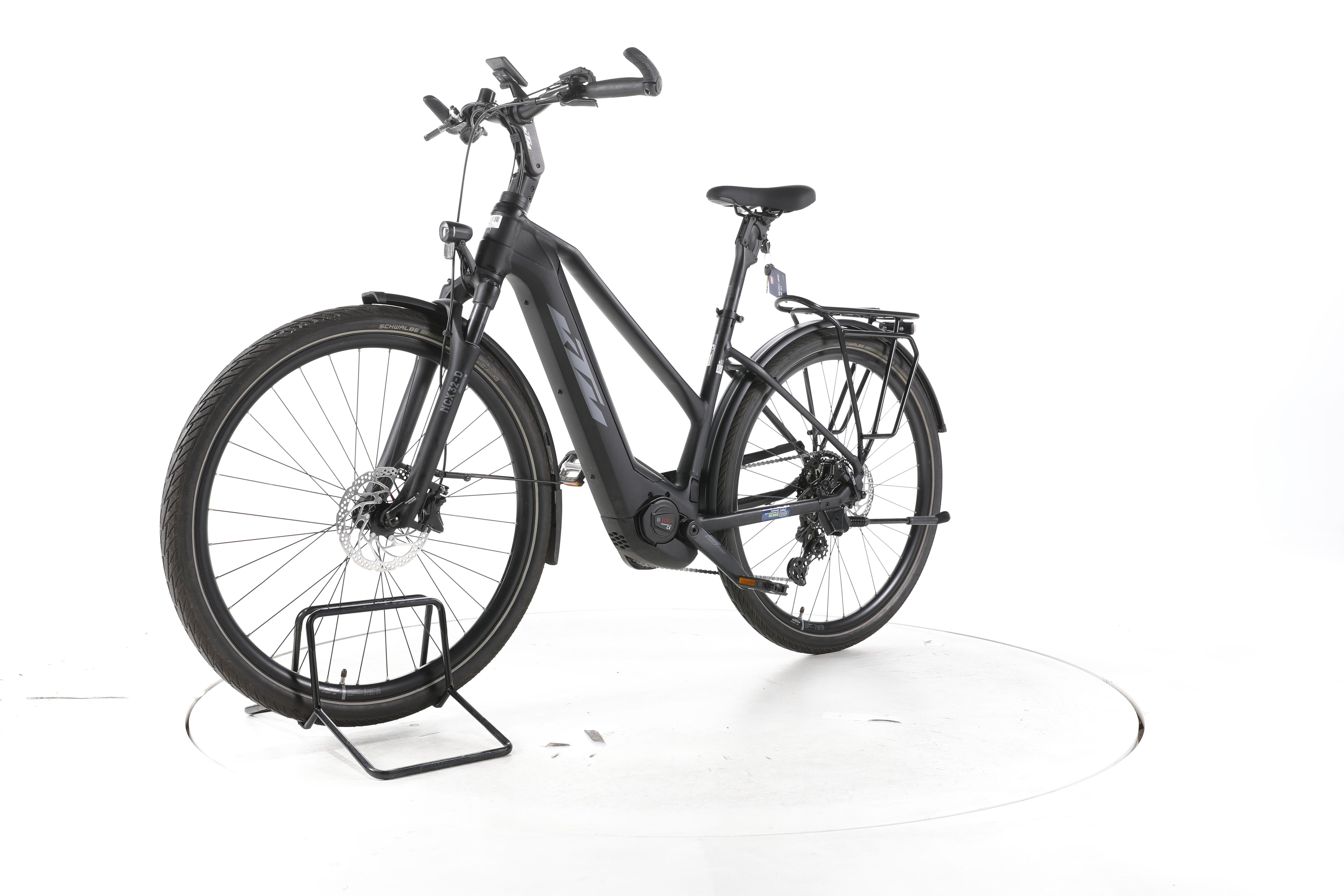 KTM Macina Style 730 Trekking E-Bike - Image 6