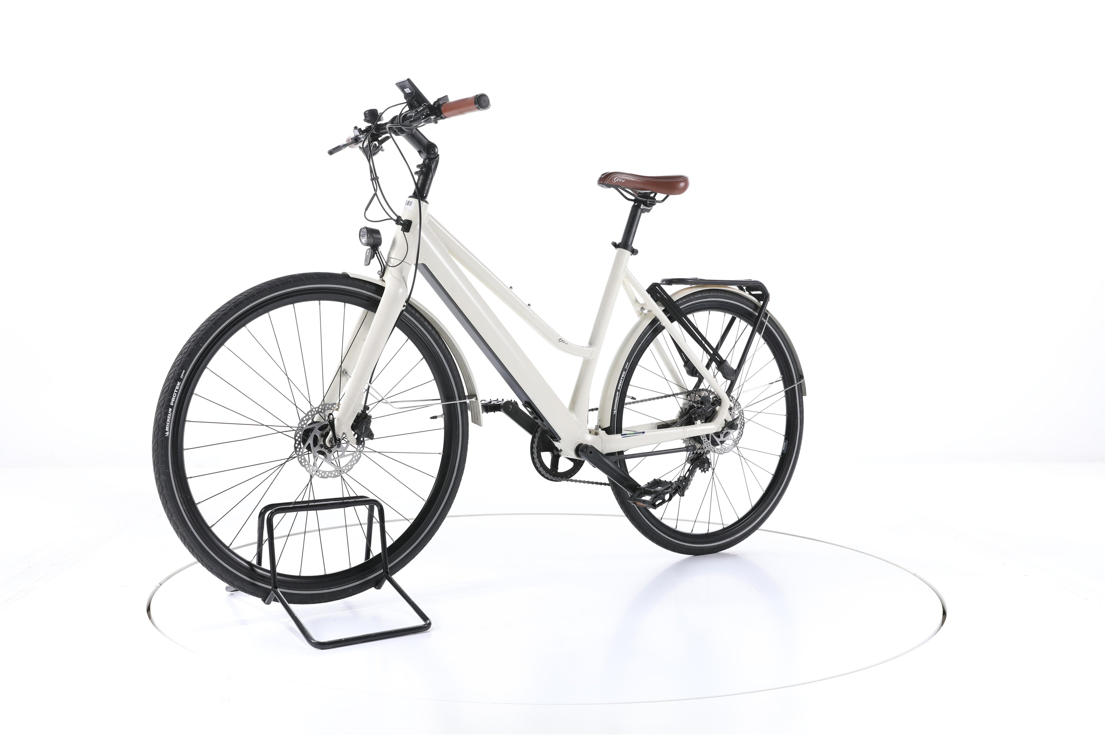 Geero Geero 2 Touring-Comfort+ Trekking E-Bike - Image 6