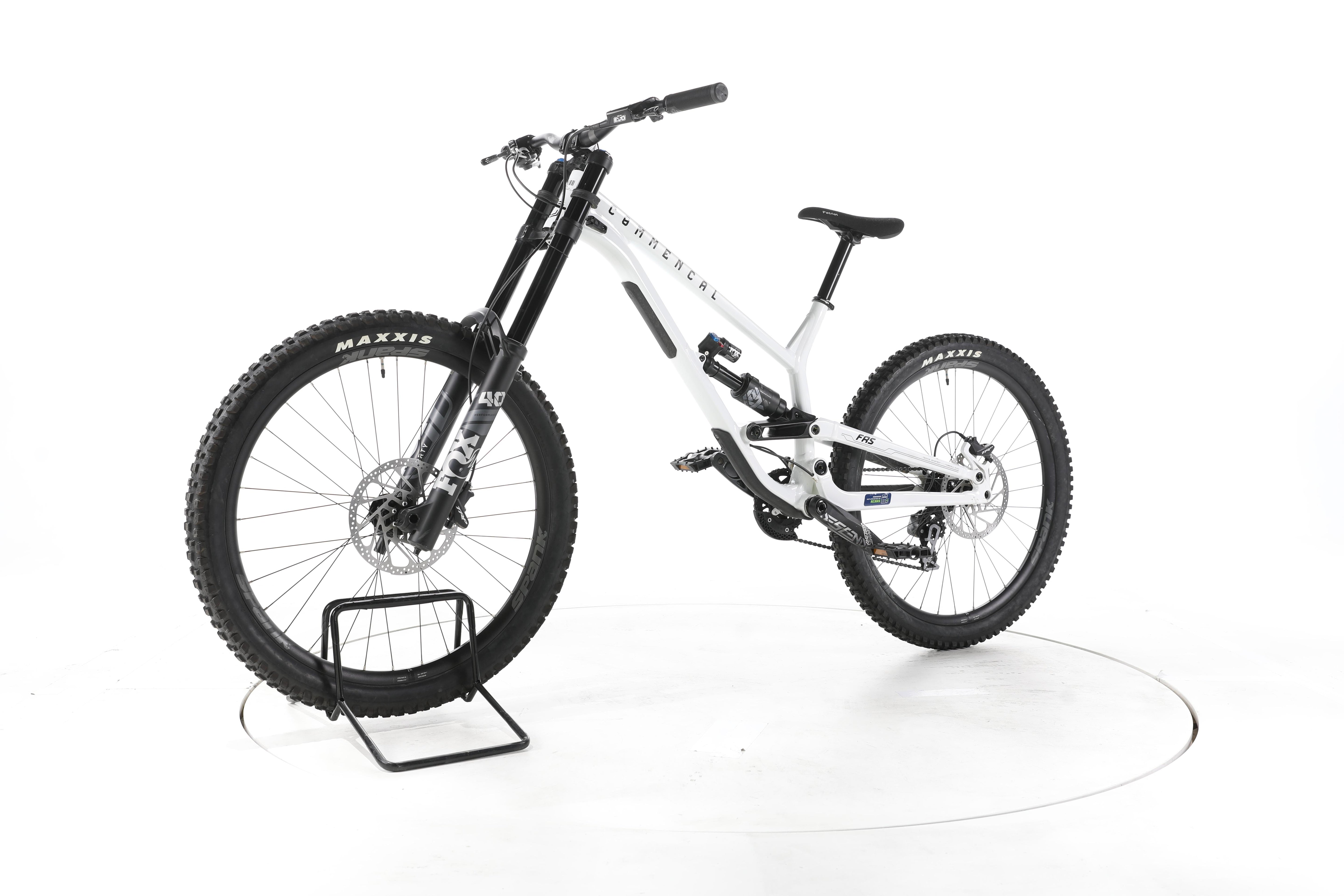 Commencal FRS ESSENTIAL Fahrrad Fully - Image 6