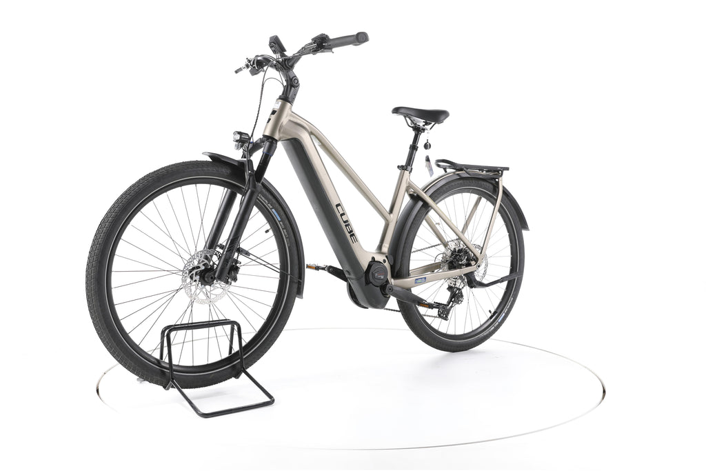 Cube Kathmandu Hybrid Pro Trekking E-Bike 2023 - Image 6