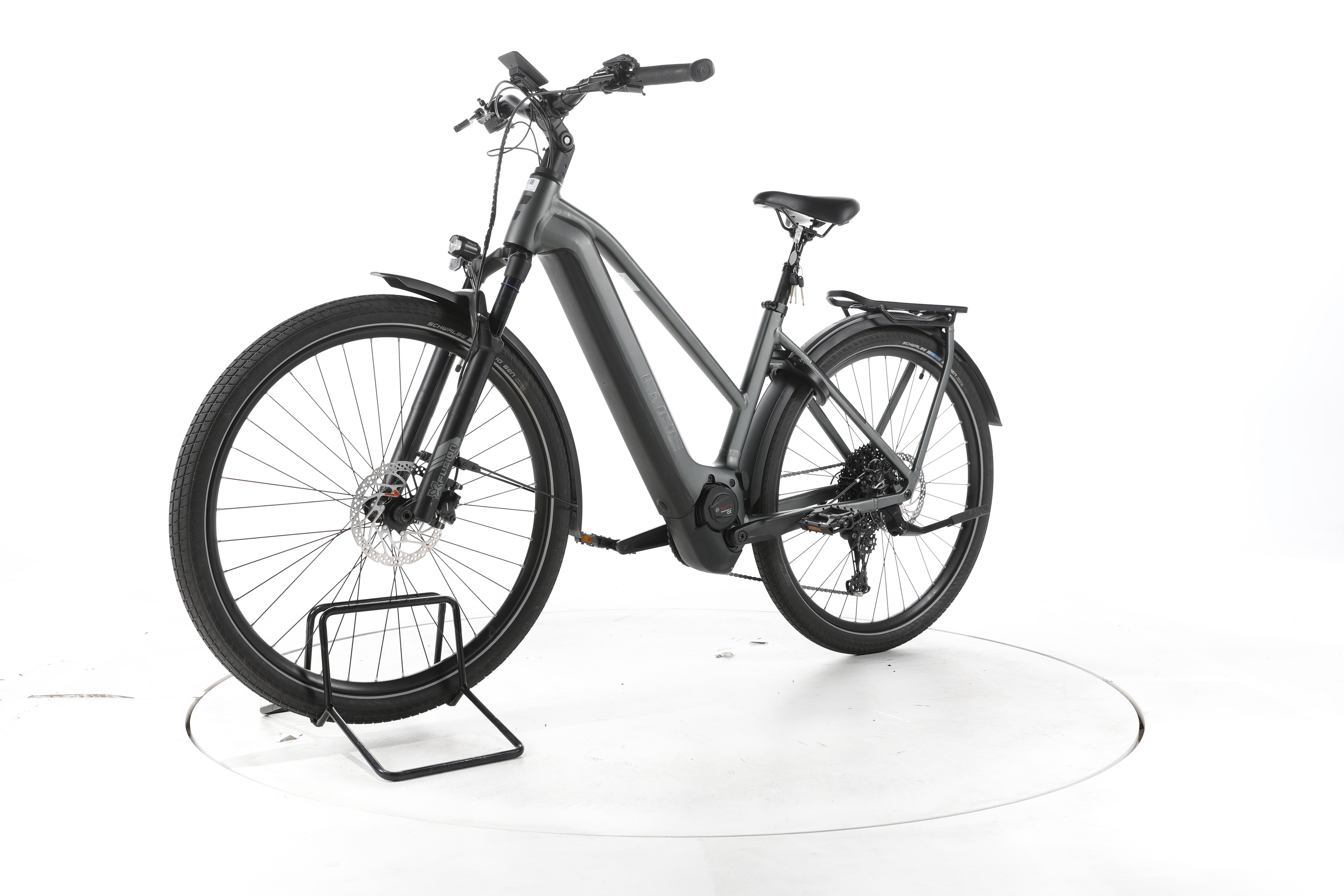 Cube Kathmandu Hybrid Pro Trekking E-Bike - Image 6