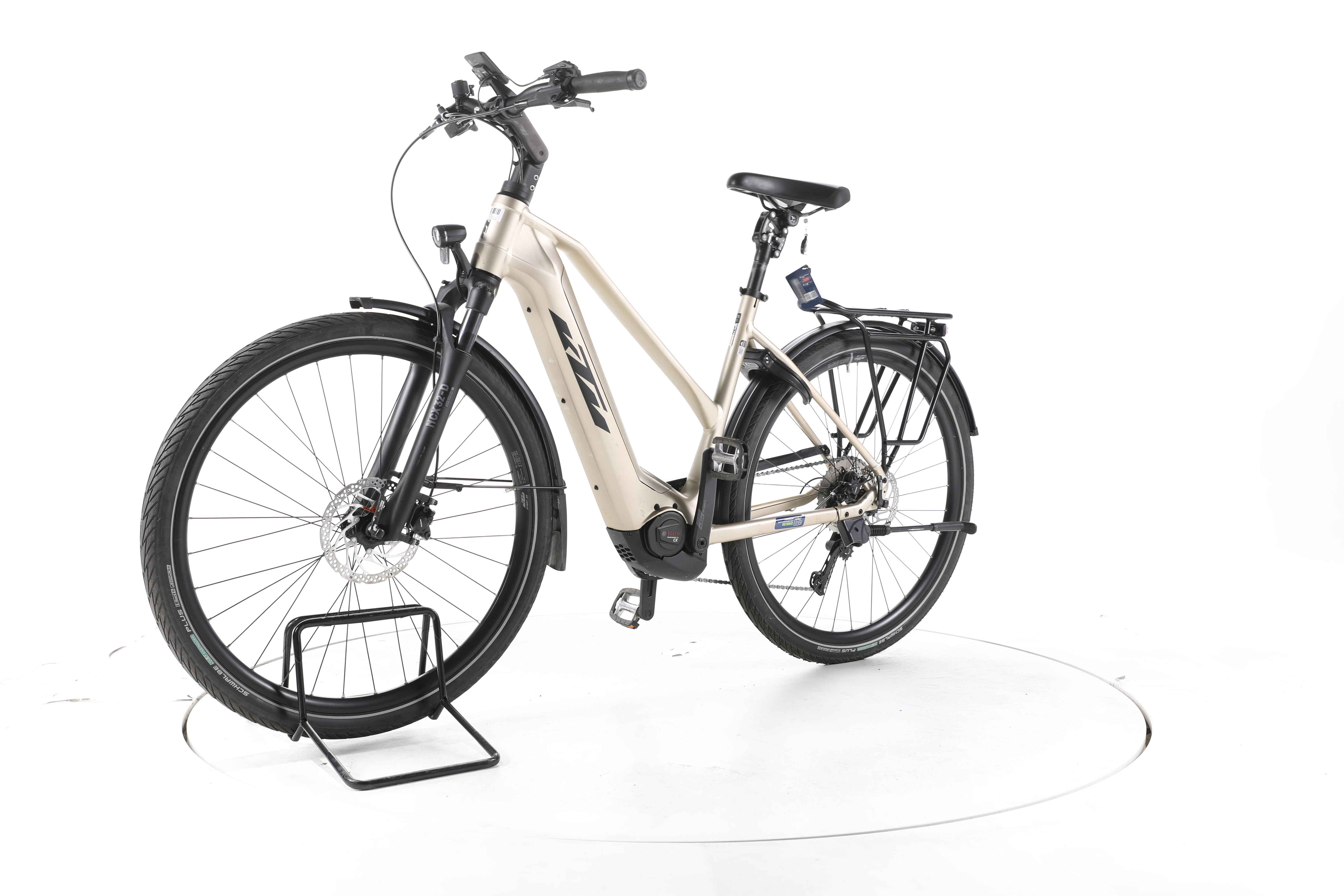 KTM Macina Style 740 Trekking E-Bike - Image 6