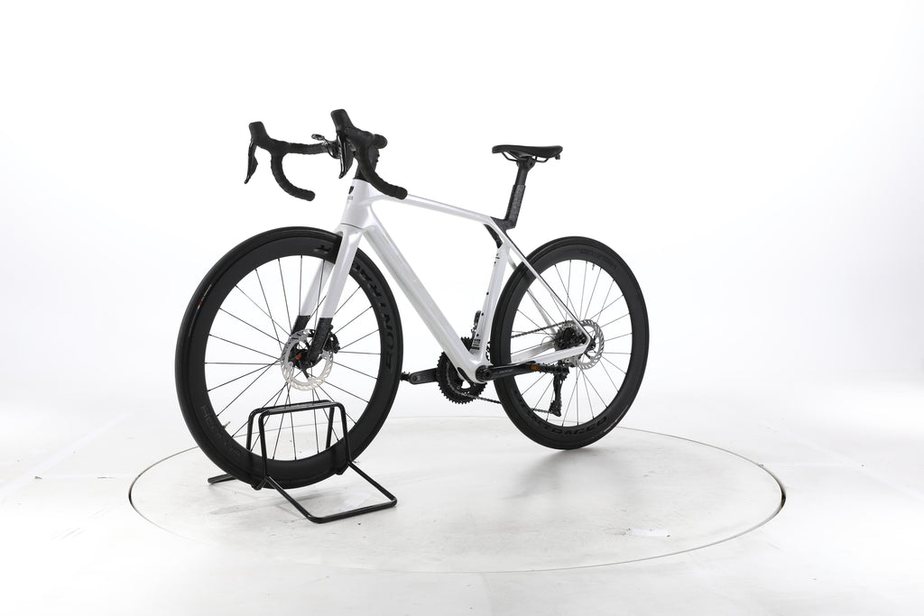 Trek Madone SL 6 Gen 8 Rennrad Carbon 2024 - Image 6