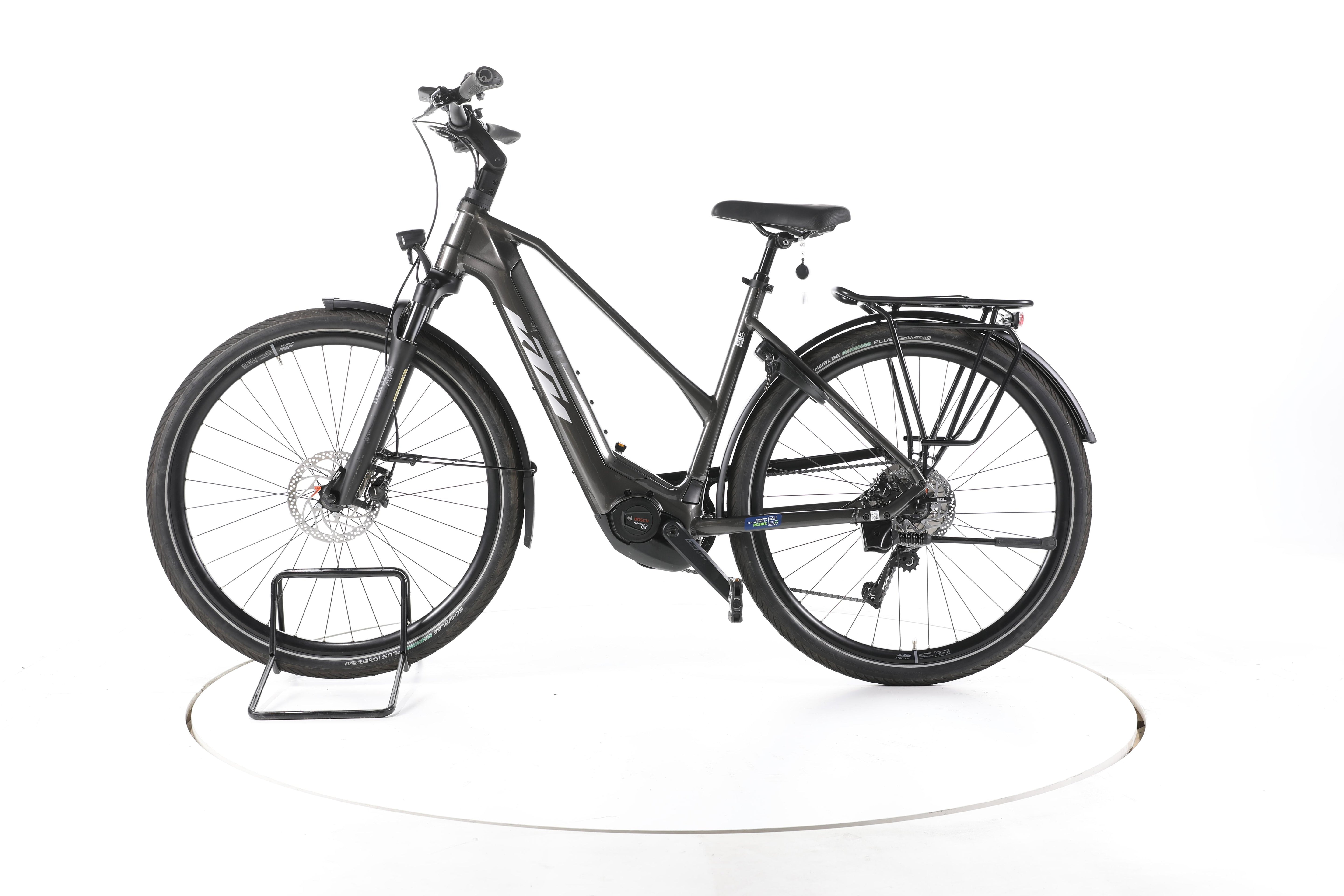 KTM Macina Style 740 Trekking E-Bike - Image 7