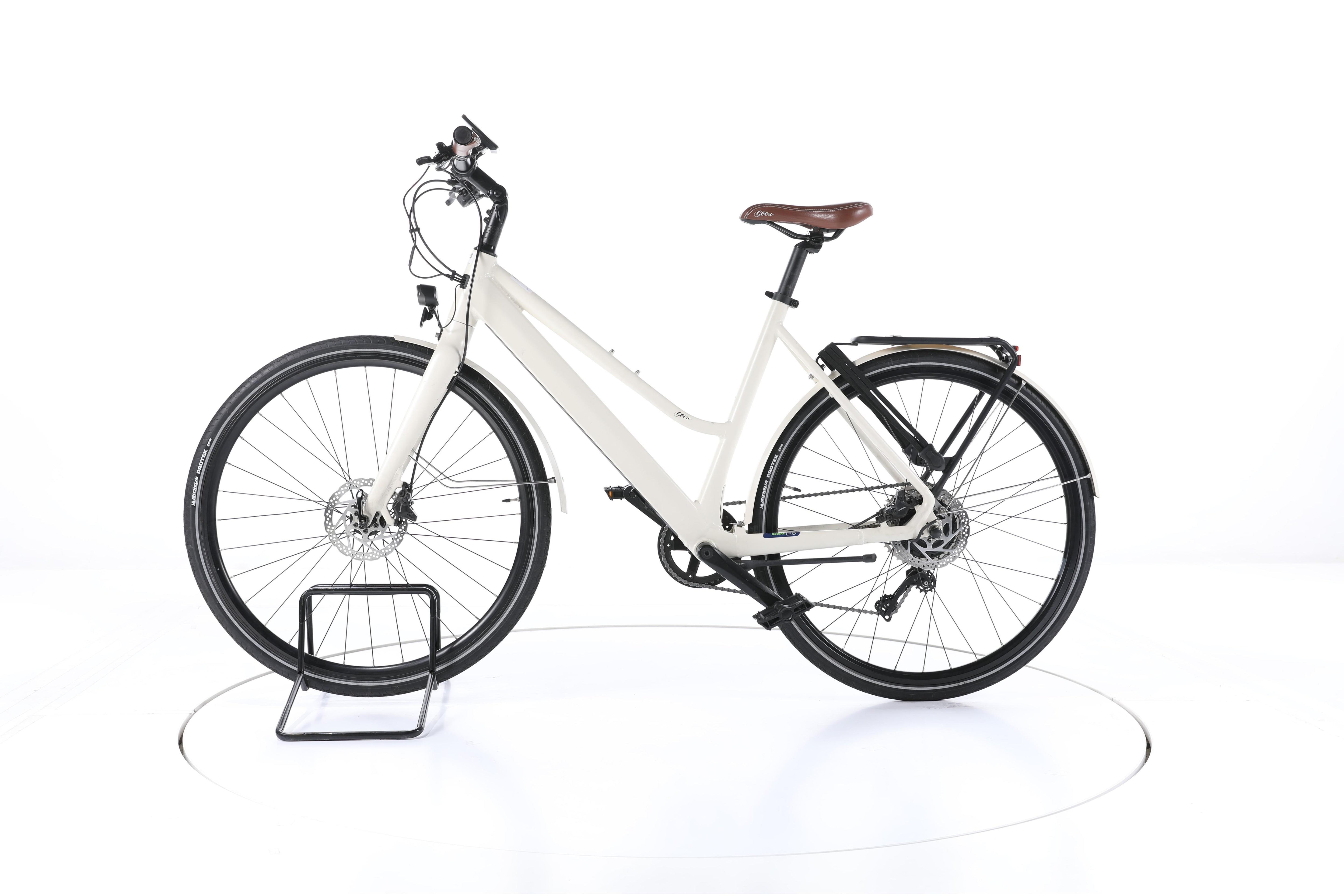 Geero Geero 2 Touring-Comfort+ Trekking E-Bike - Image 7