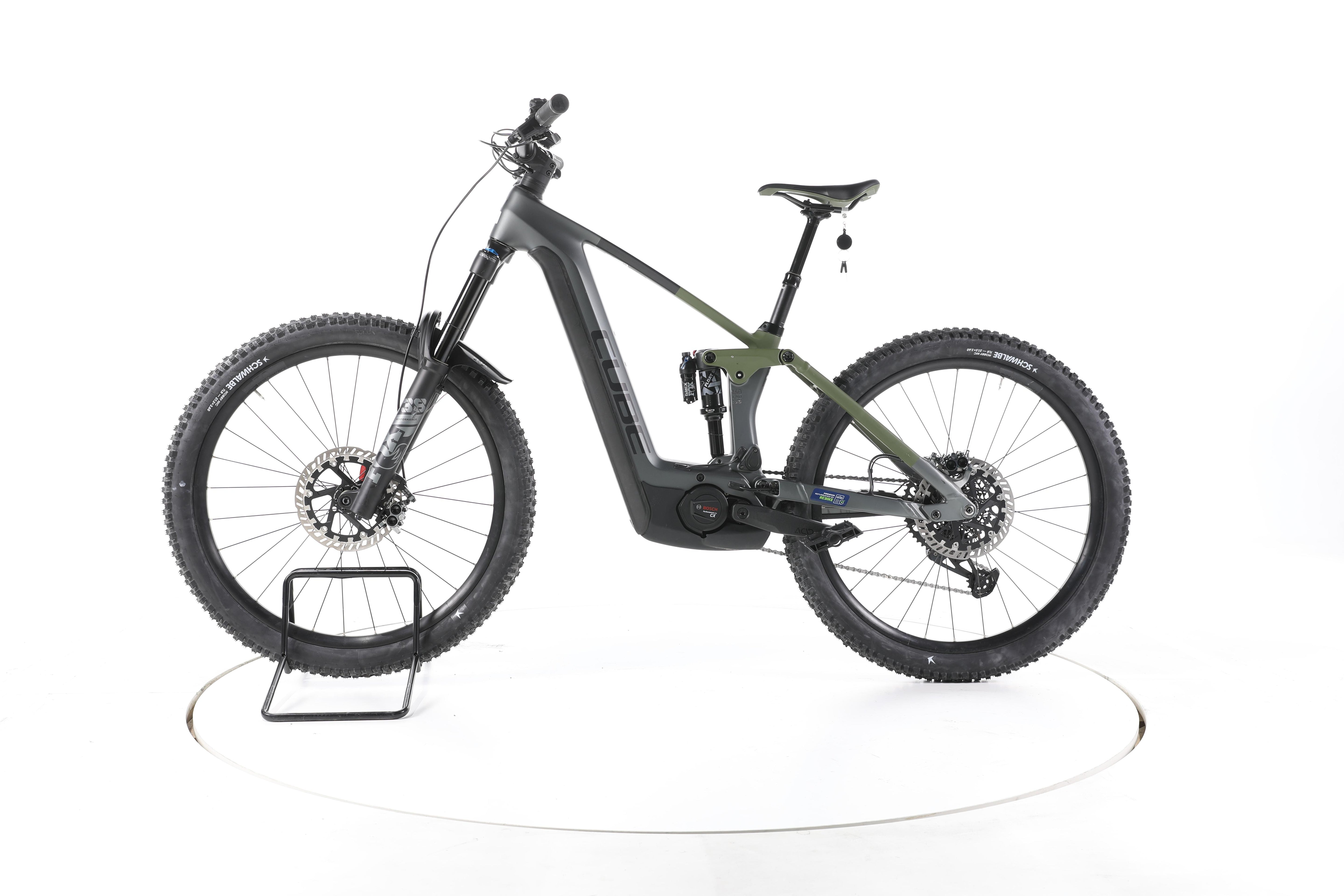 Cube Stereo Hybrid 160 HPC TM flash E-Bike Fully Carbon - Image 7