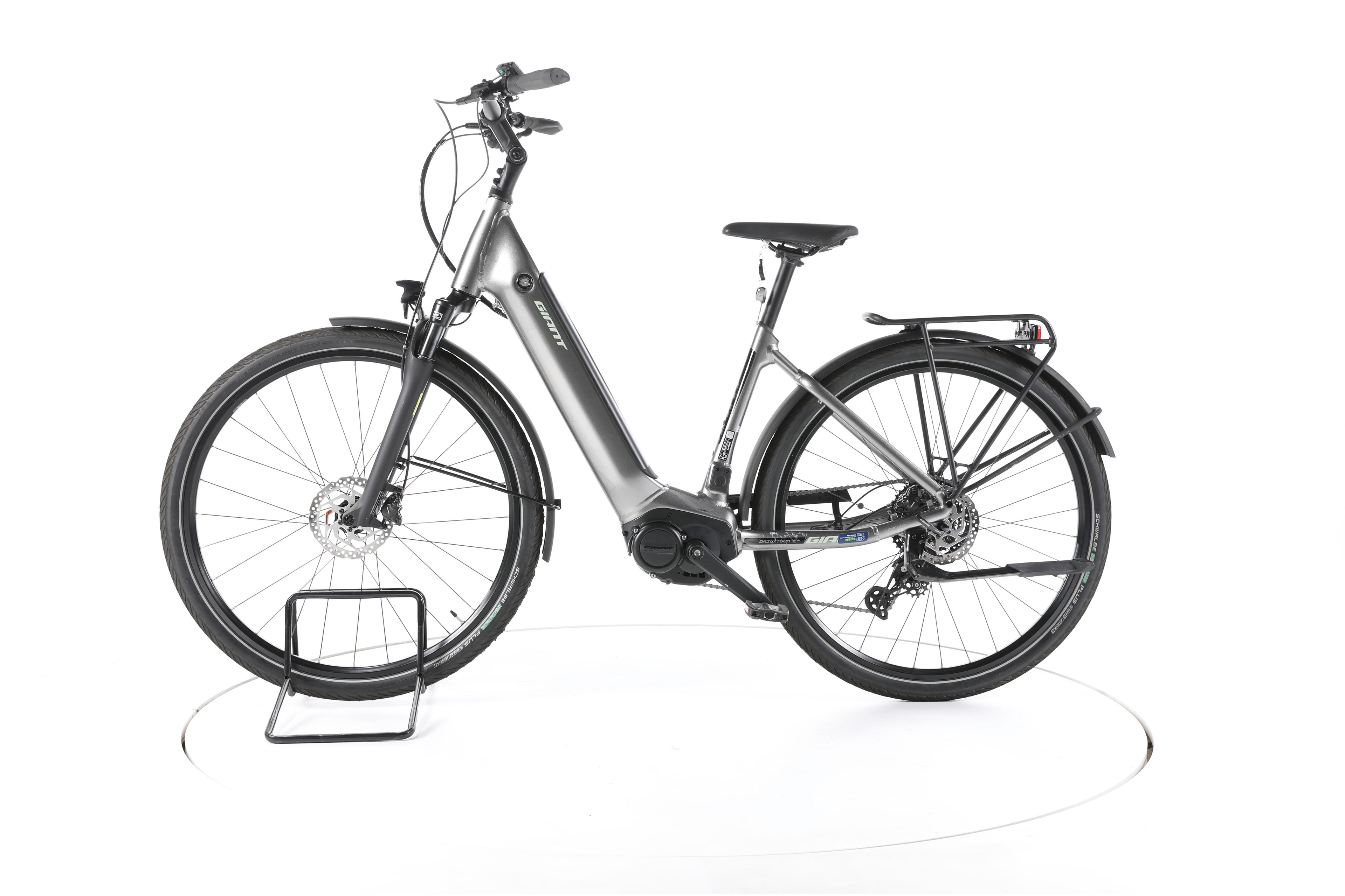 Giant DailyTour E+ 2 D Trekking E-Bike Tiefeinsteiger - Image 7