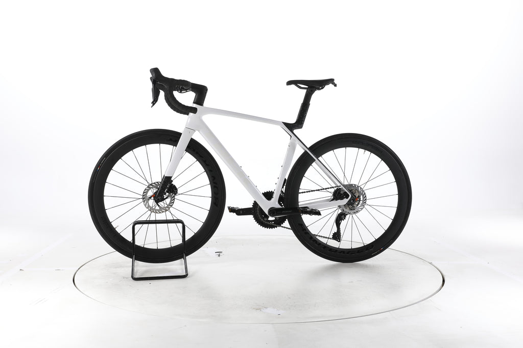 Trek Madone SL 6 Gen 8 Rennrad Carbon 2024 - Image 7