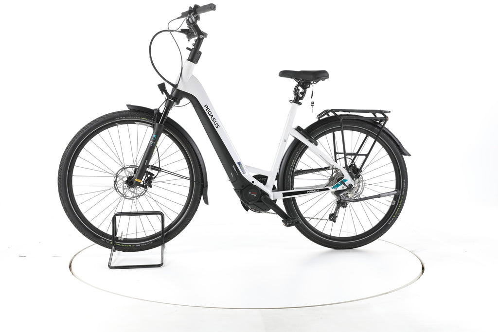 Pegasus Premio Evo Lite Comfort Trekking E-Bike Tiefeinsteiger - Image 7