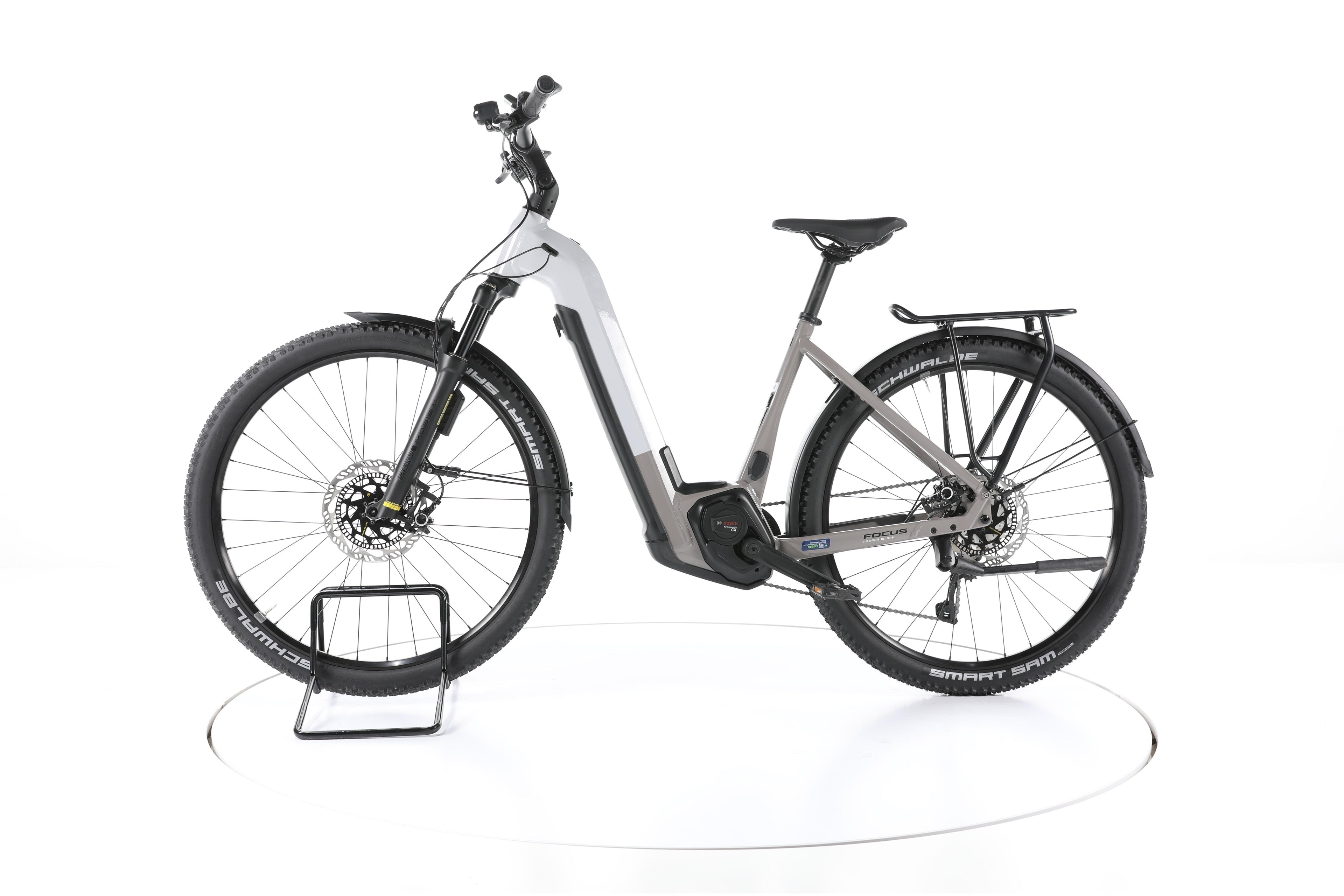Focus Planet² 6.8 Trekking E-Bike Tiefeinsteiger 2023 - Image 7