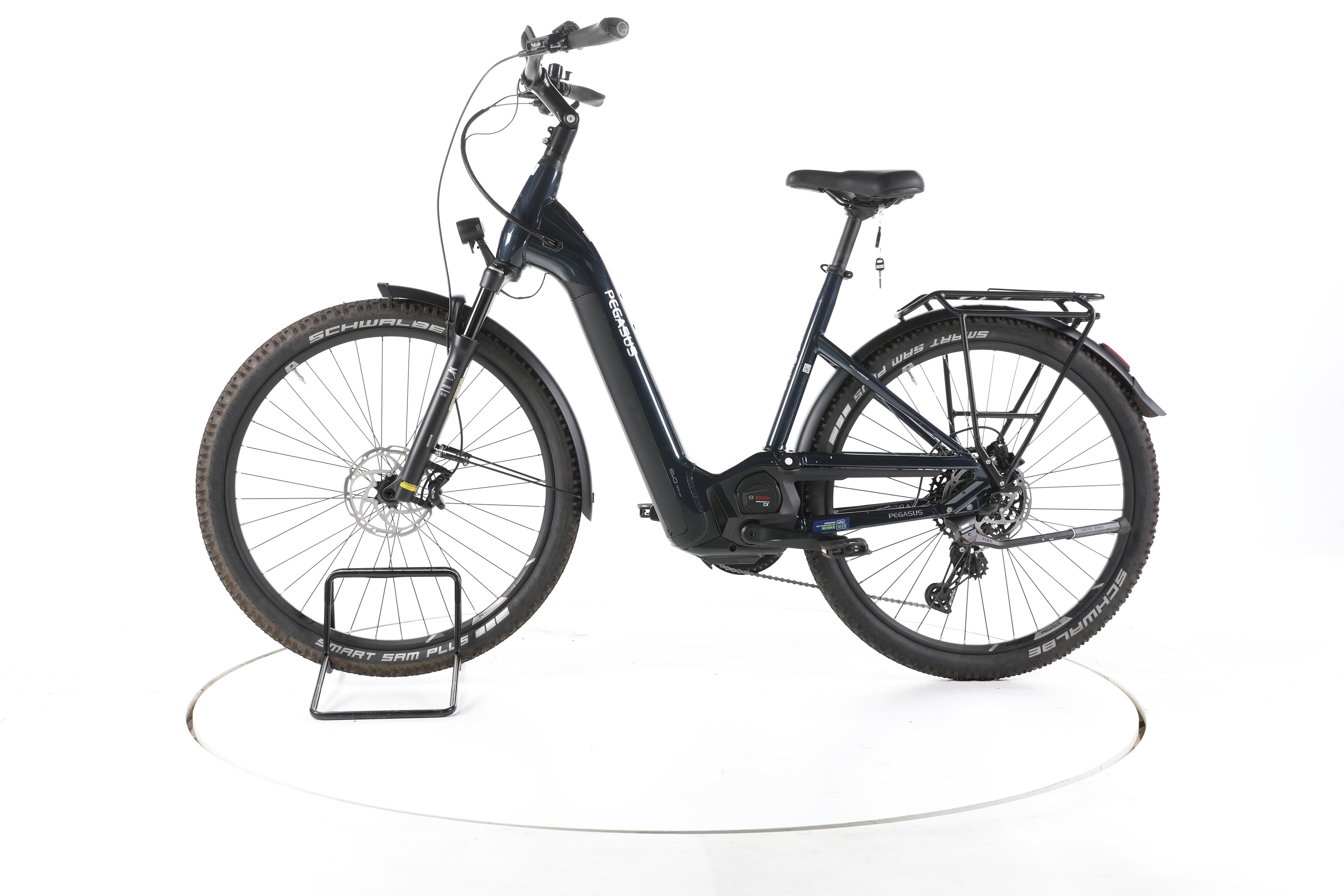 Pegasus Premio EVO 11 " 40 Years" Trekking E-Bike Tiefeinsteiger - Image 7