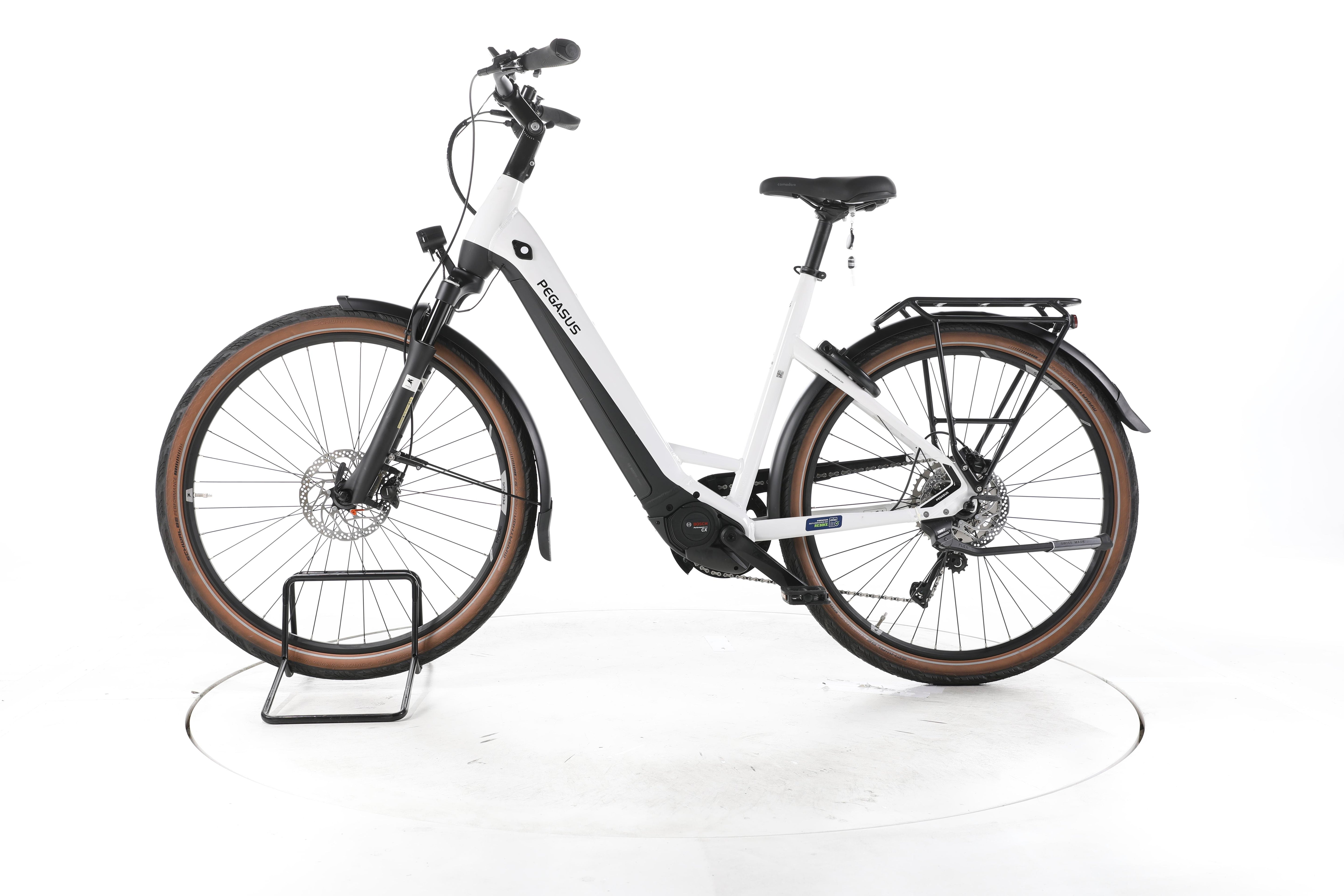 Pegasus Premio EVO Lite Trekking E-Bike Tiefeinsteiger - Image 7