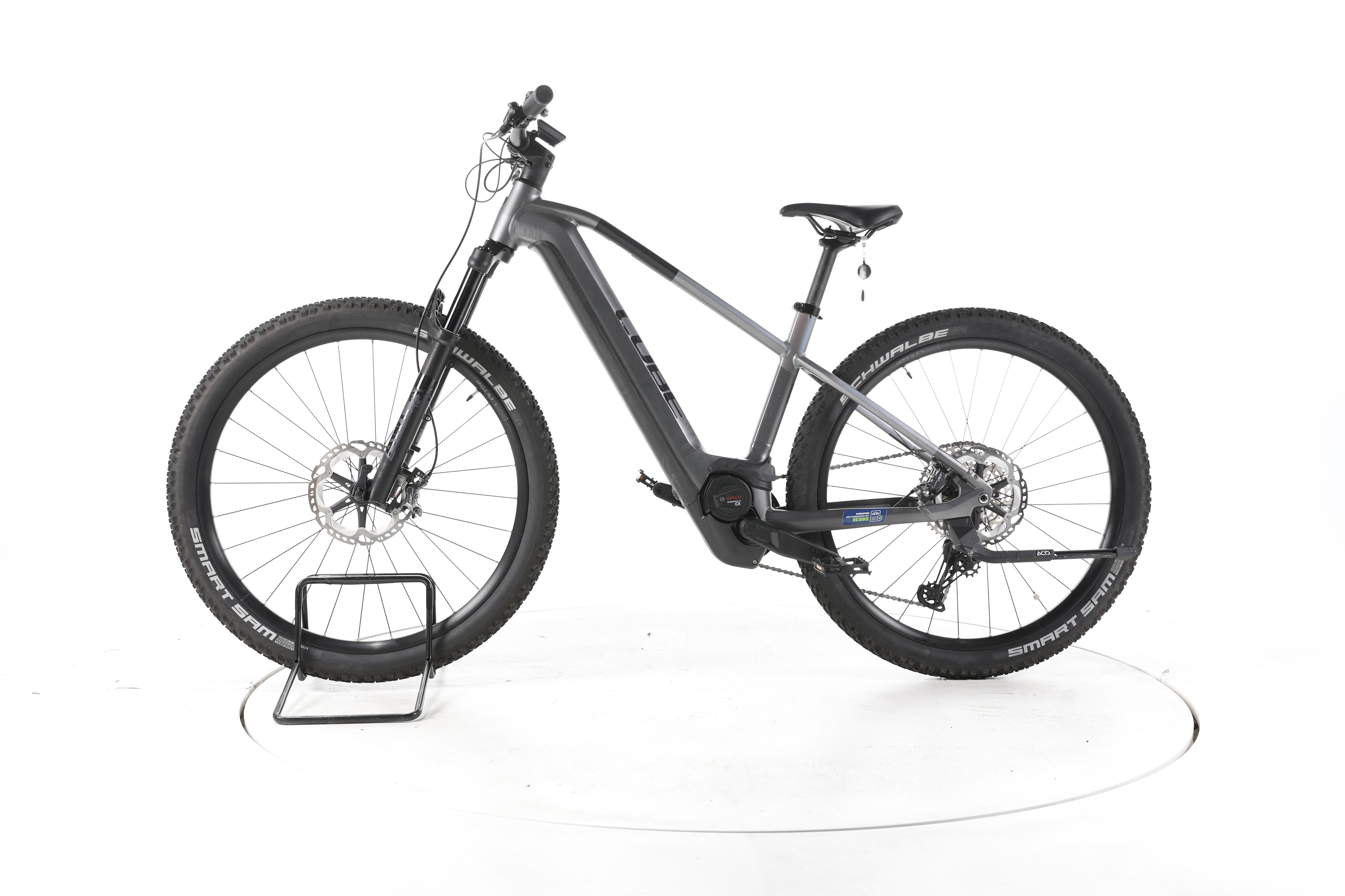 Cube Reaction Hybrid SLT Trekking E-Bike - Image 7