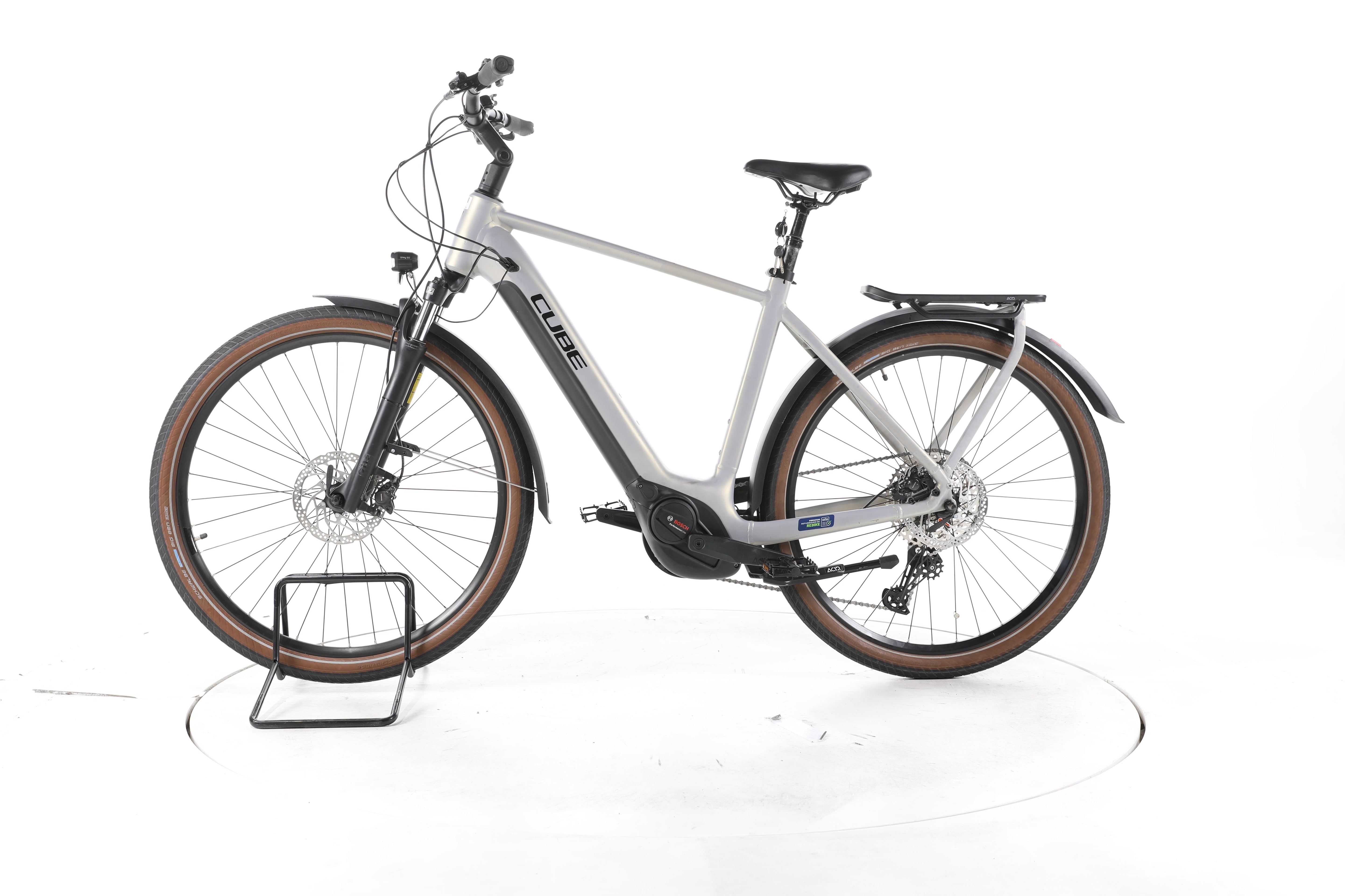 Cube Touring Hybrid Pro Trekking E-Bike - Image 7