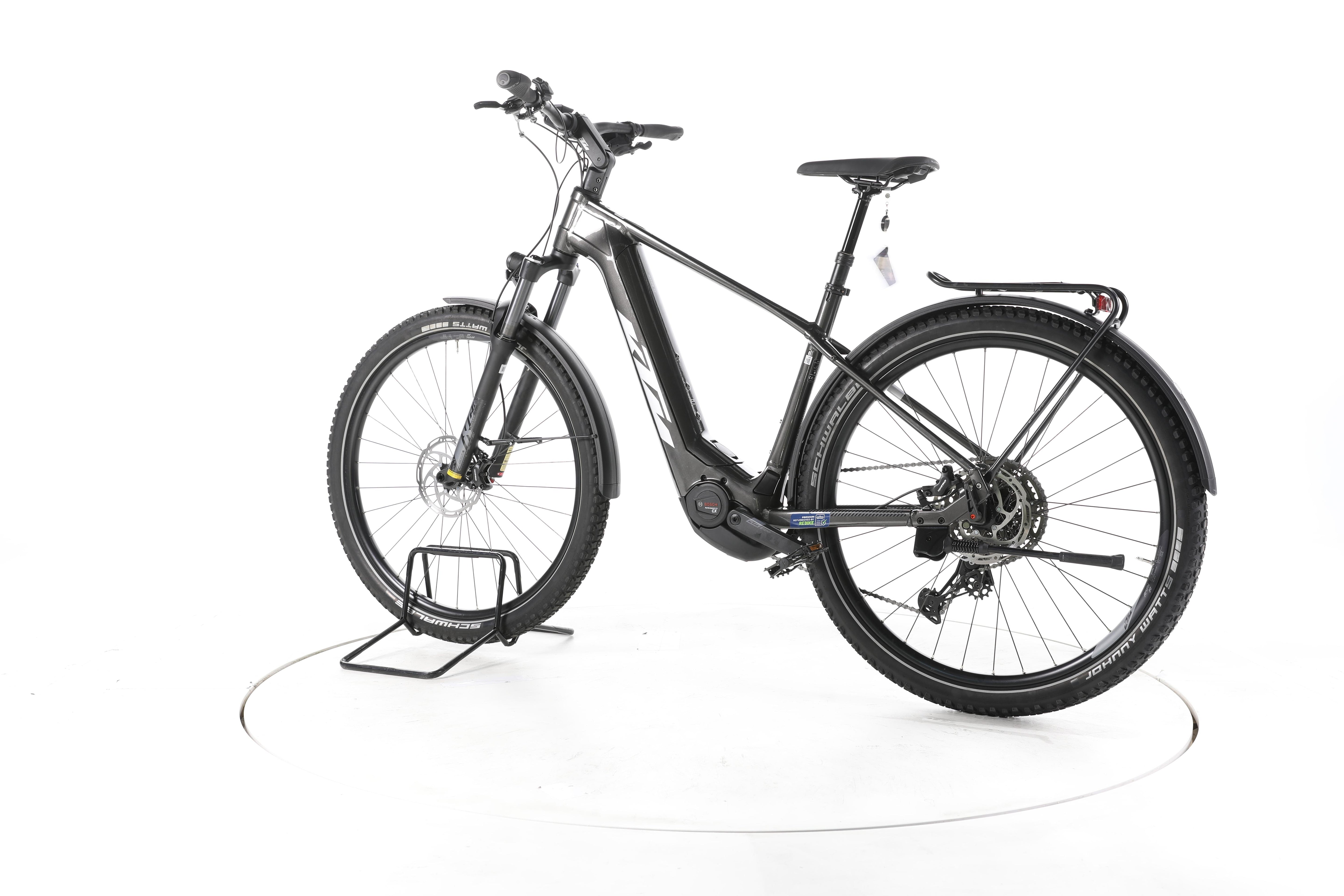 KTM Macina Team LFC Trekking E-Bike - Image 8