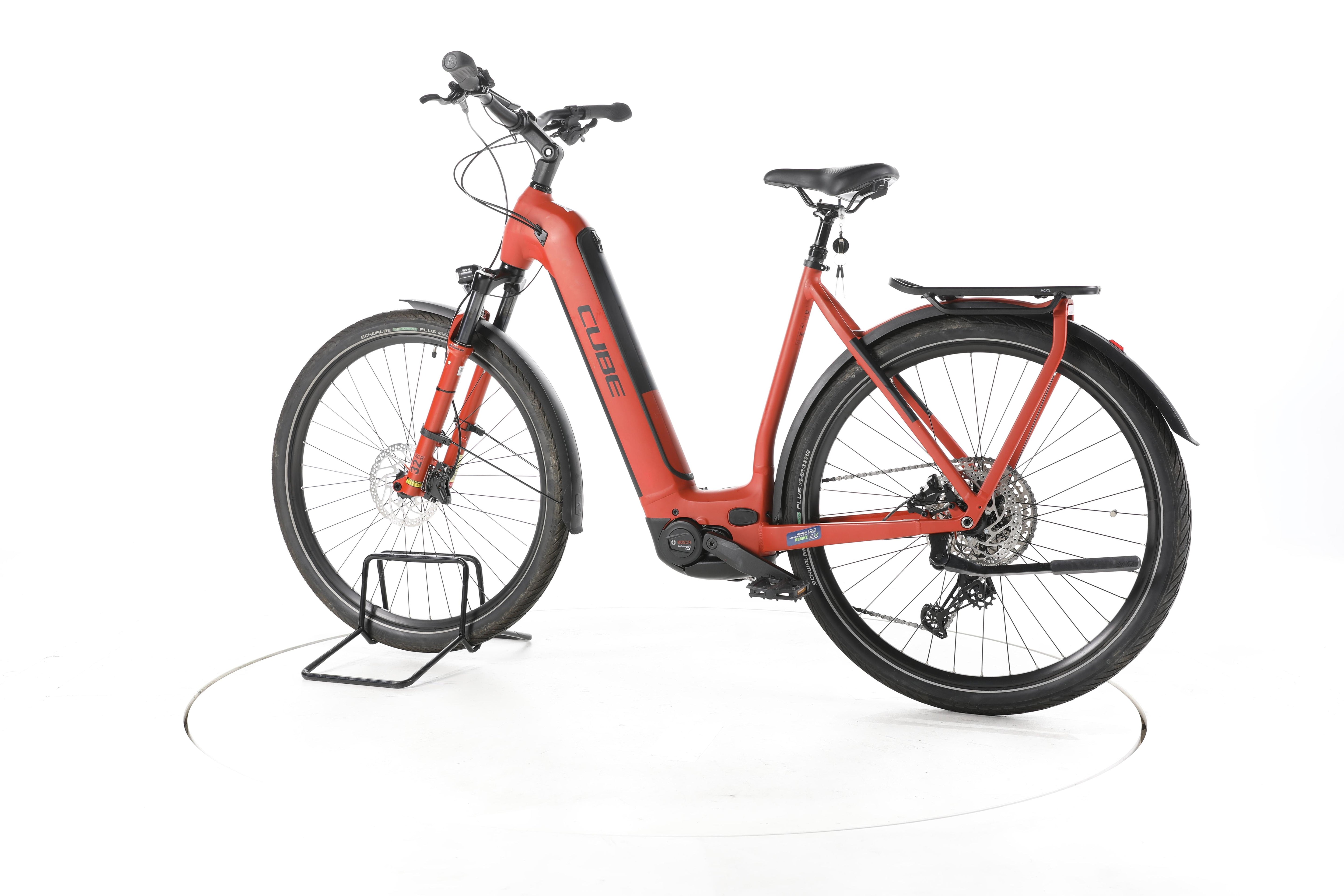 Cube Kathmandu Hybrid Trekking E-Bike Tiefeinsteiger - Image 8